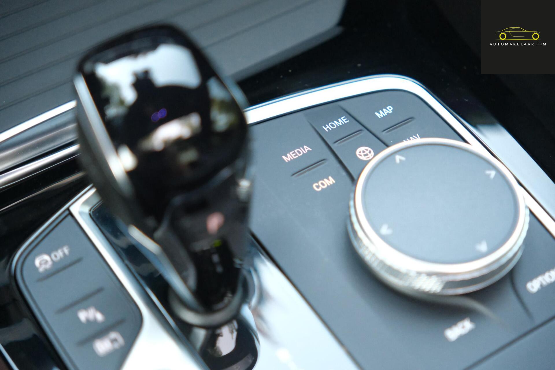 Foto van BMW X3 Xdrive30e