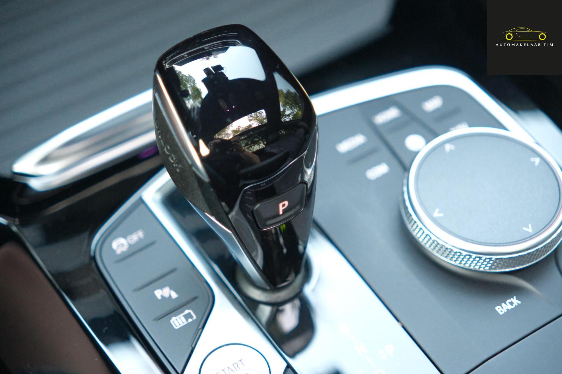 Foto van BMW X3 Xdrive30e