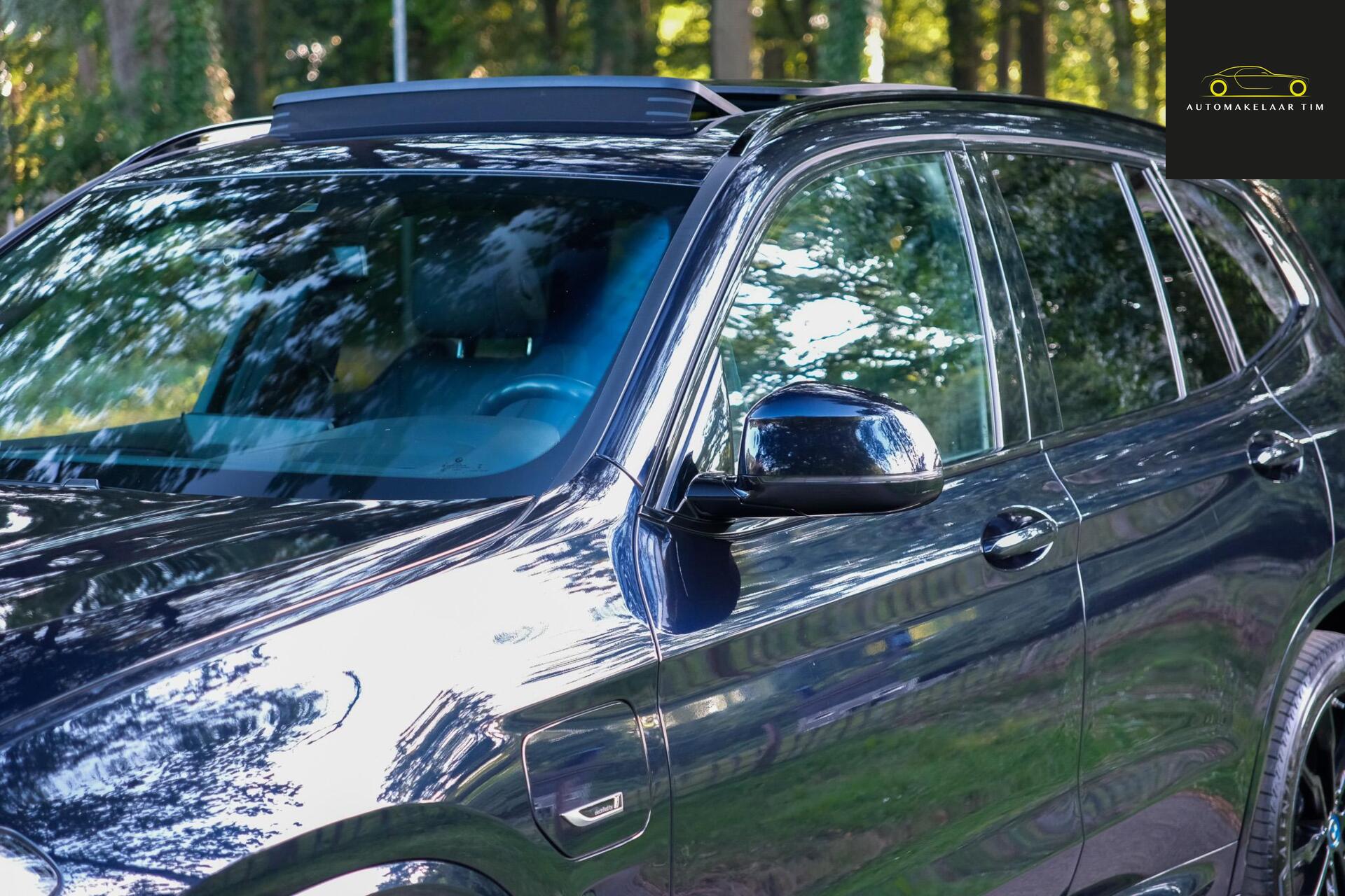 Foto van BMW X3 Xdrive30e