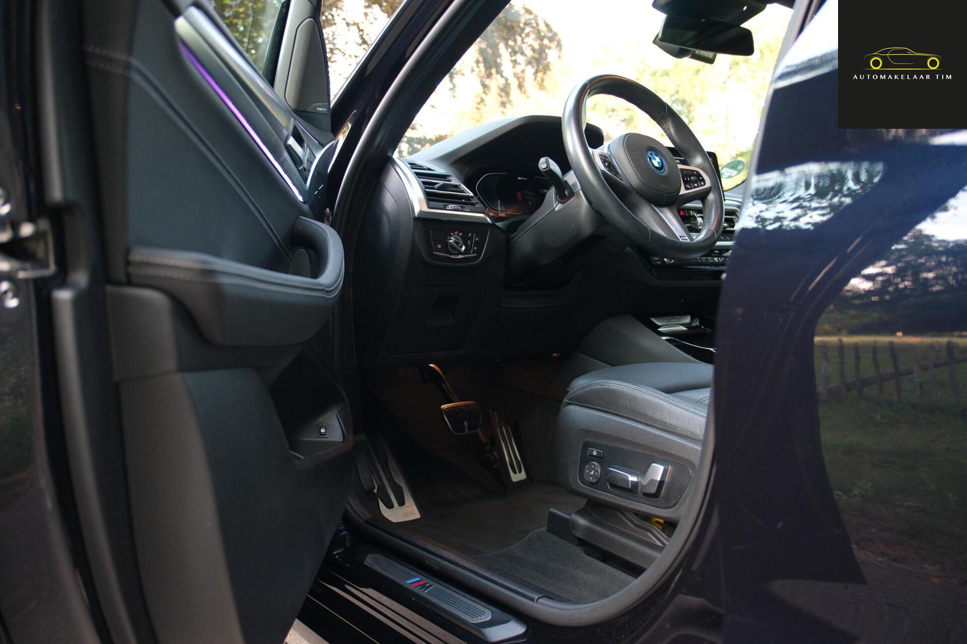 Foto van BMW X3 Xdrive30e