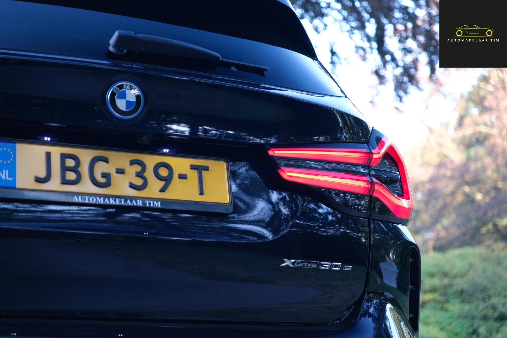 Foto van BMW X3 Xdrive30e