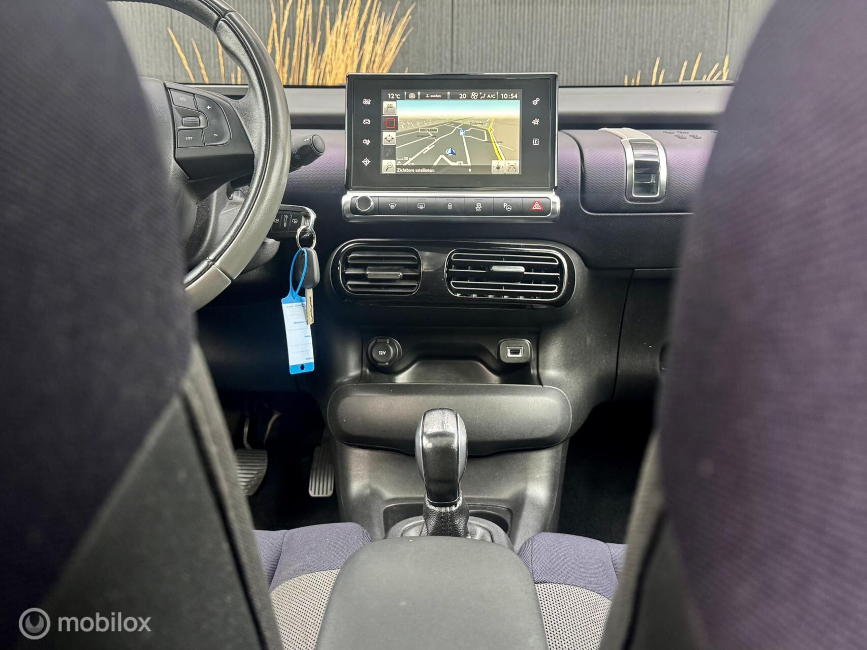 Foto van Citroen C4 Cactus