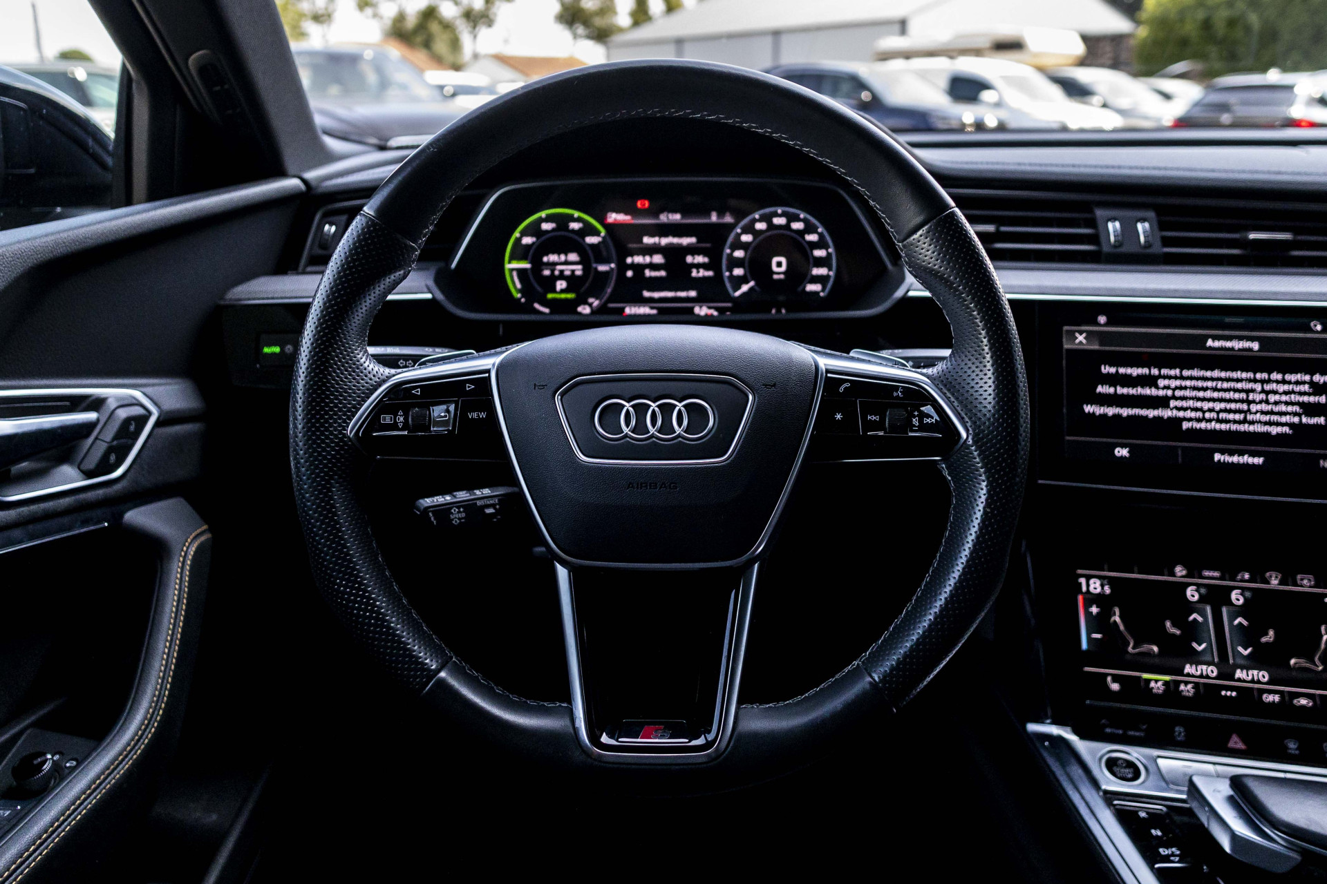 Foto van Audi E-tron Sportback 55