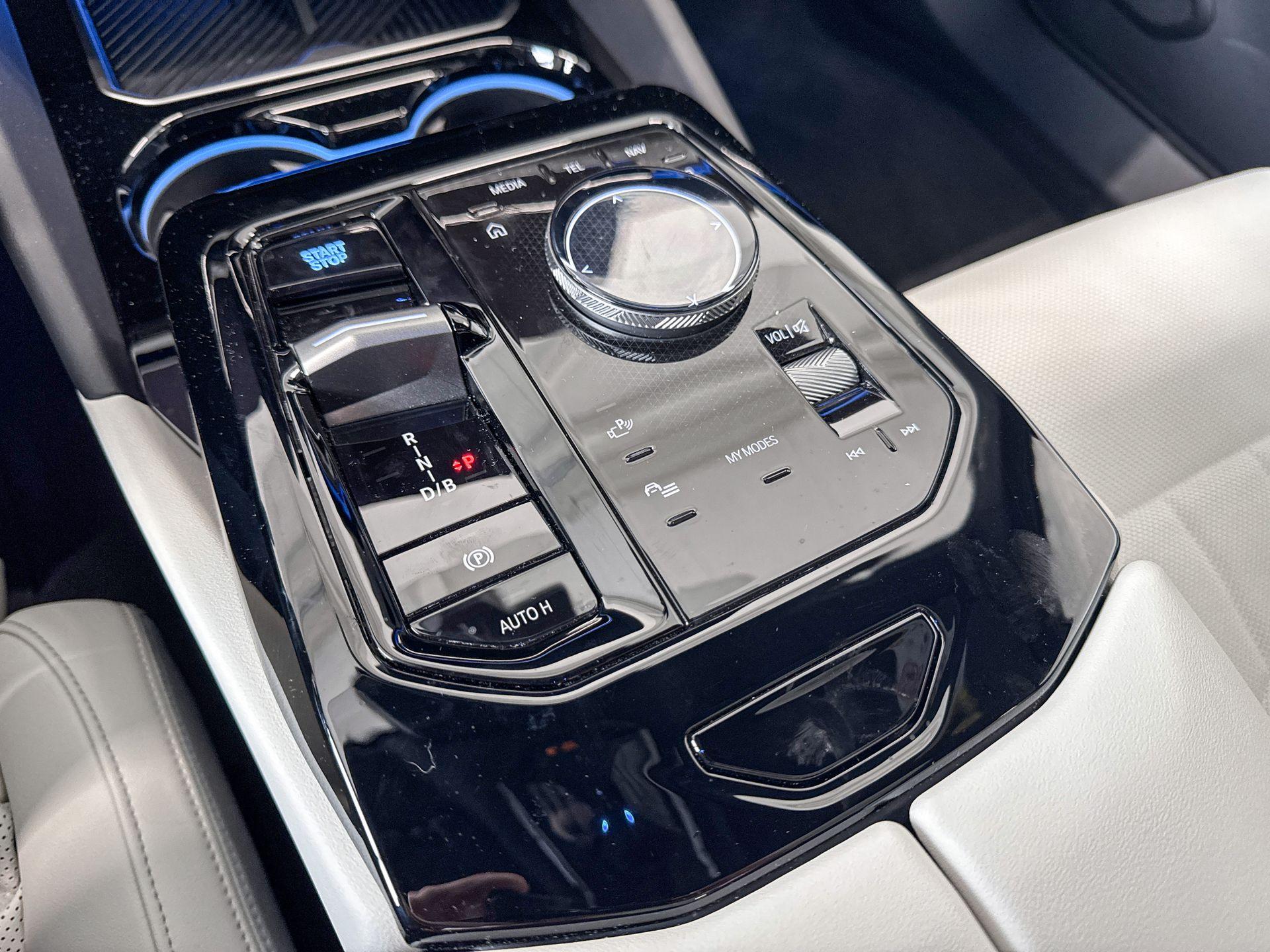 Foto van BMW I5 Edrive40