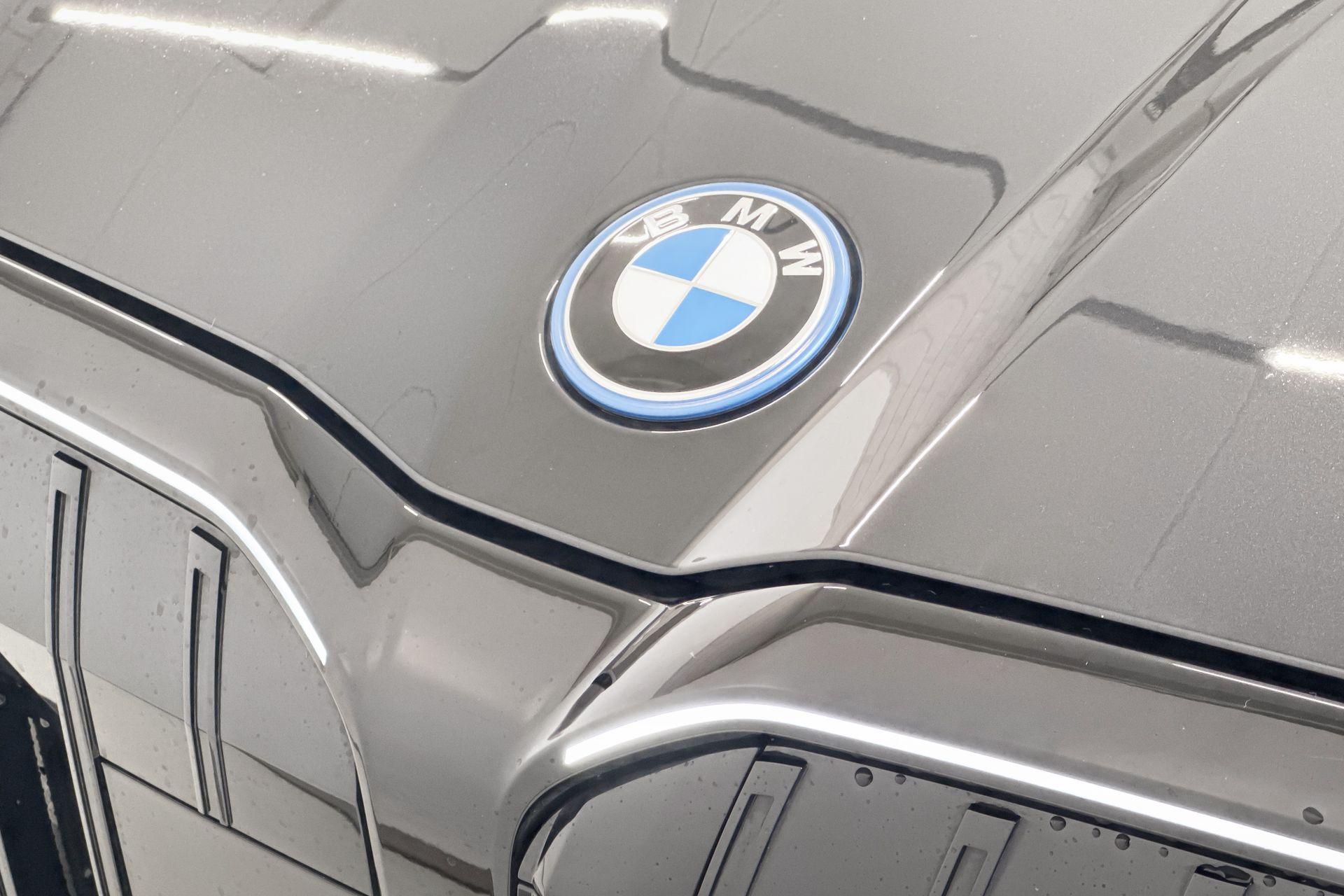 Foto van BMW I5 Edrive40