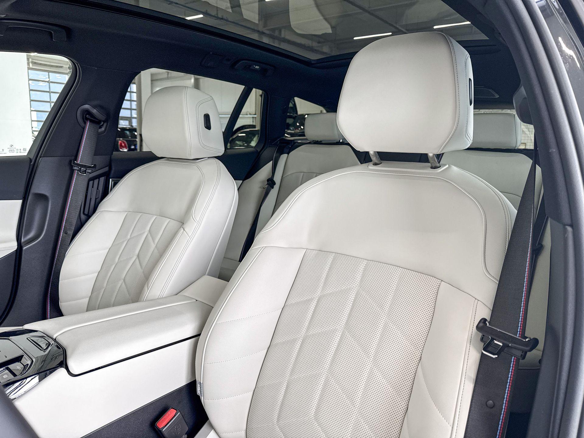 Foto van BMW I5 Edrive40