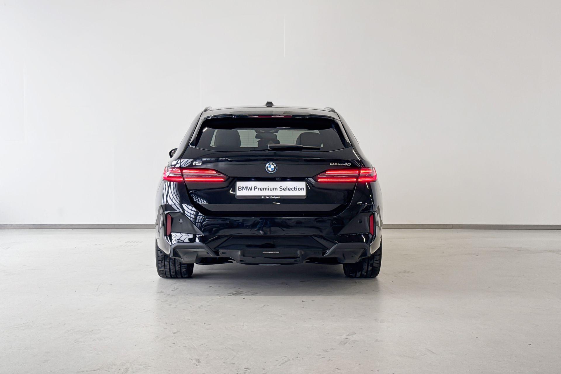 Foto van BMW I5 Edrive40