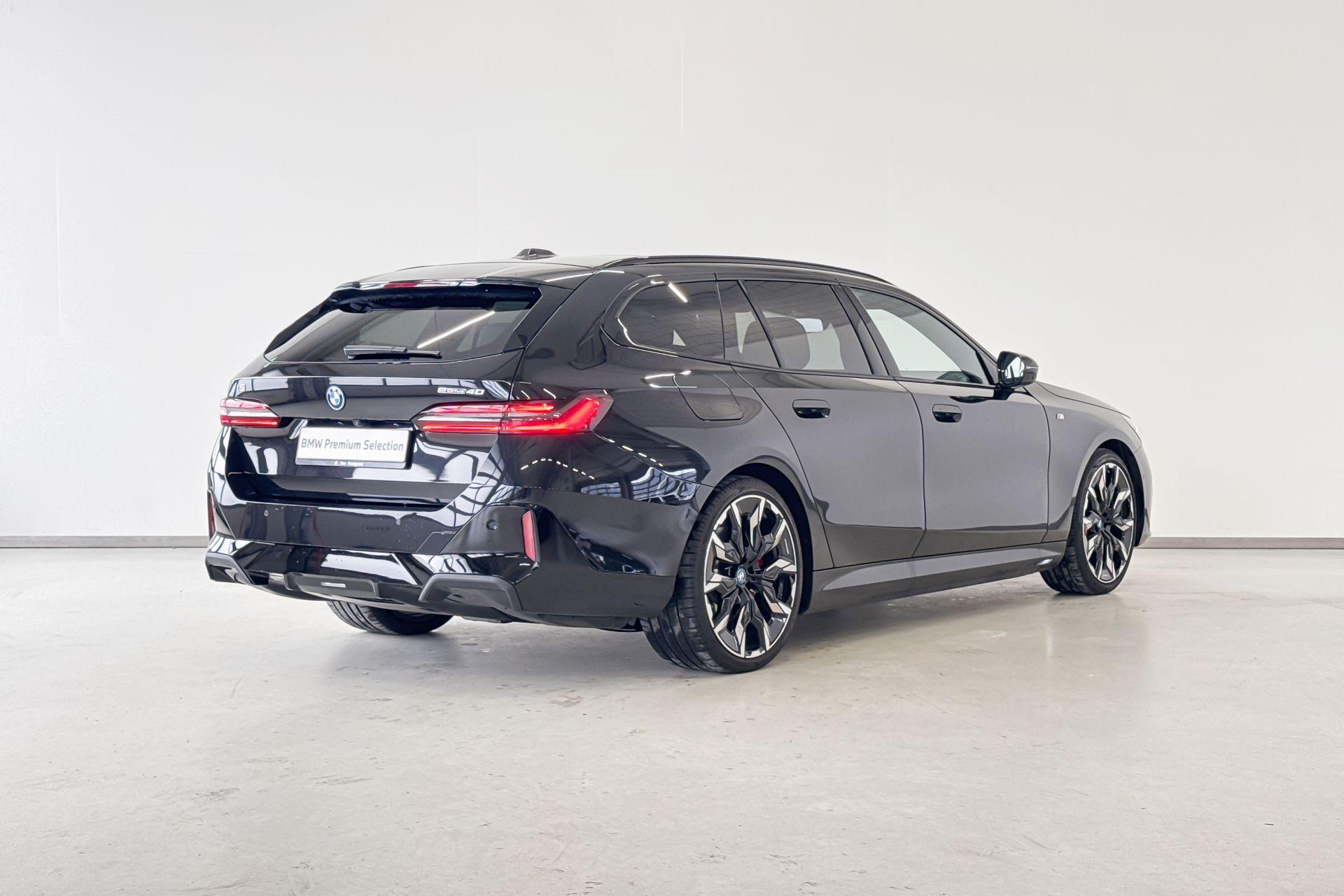Foto van BMW I5 Edrive40