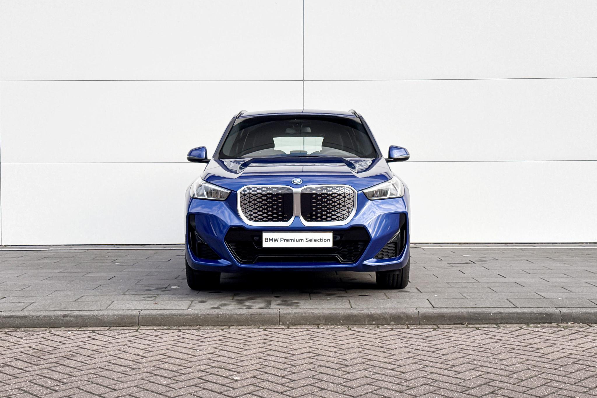 Foto van BMW Ix1 Edrive20