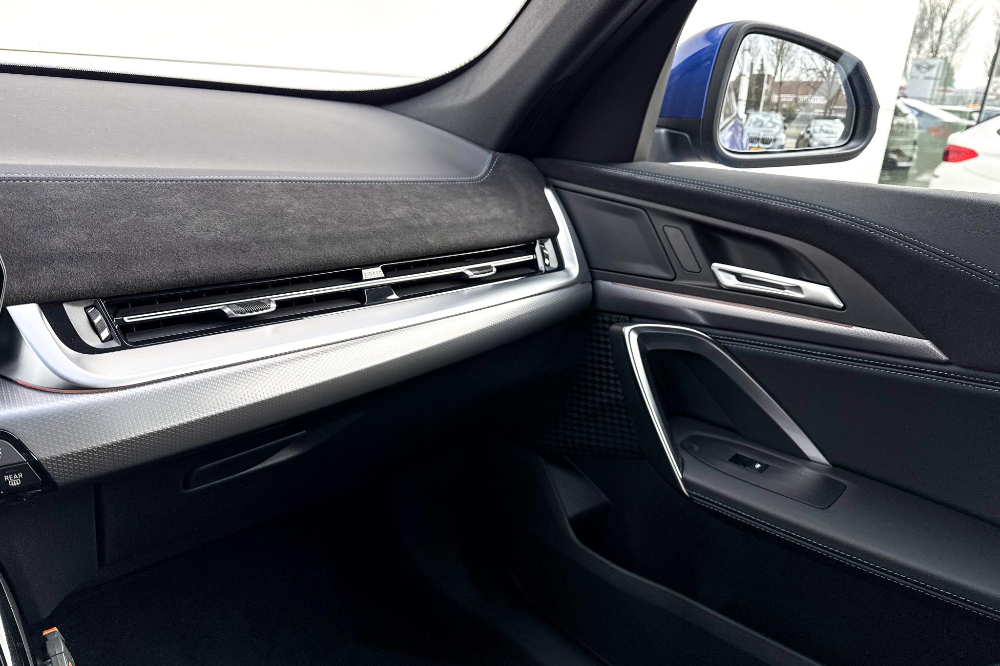 Foto van BMW Ix1 Edrive20