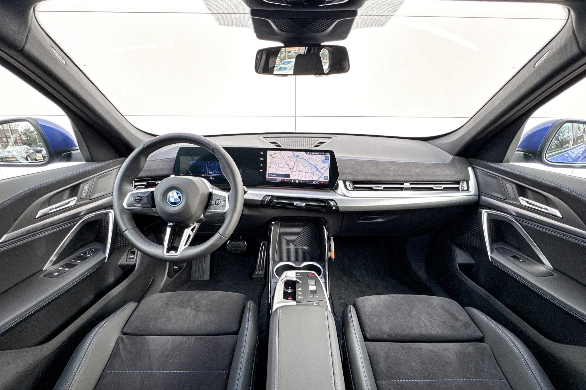 Foto van BMW Ix1 Edrive20