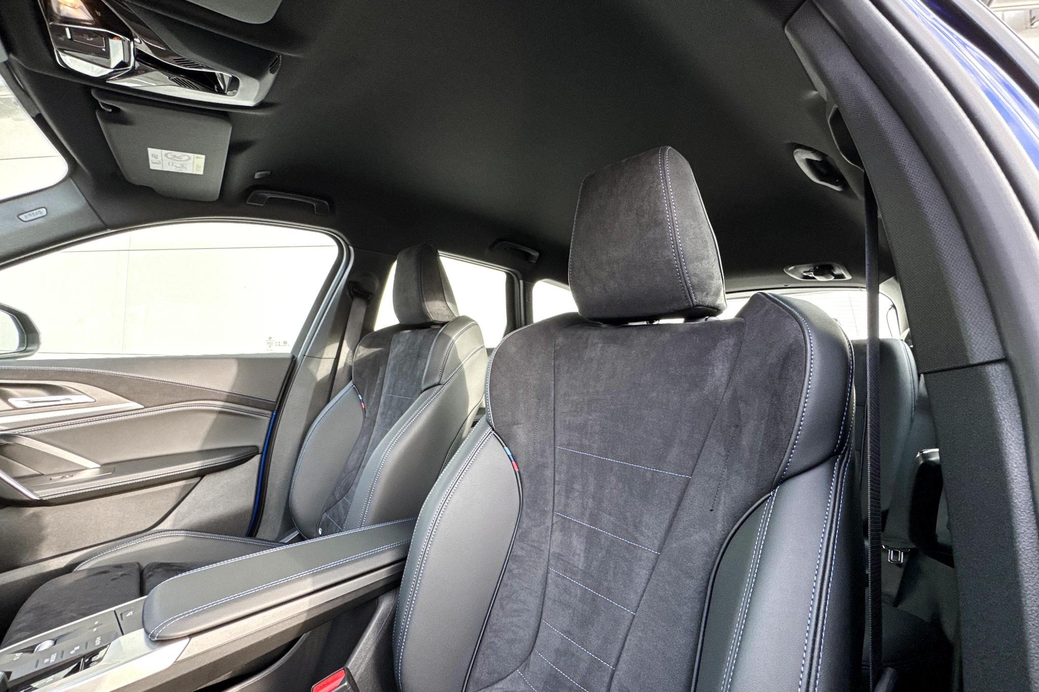 Foto van BMW Ix1 Edrive20