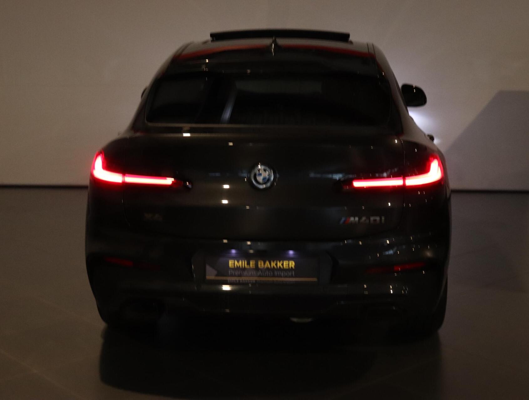 Foto van BMW X4