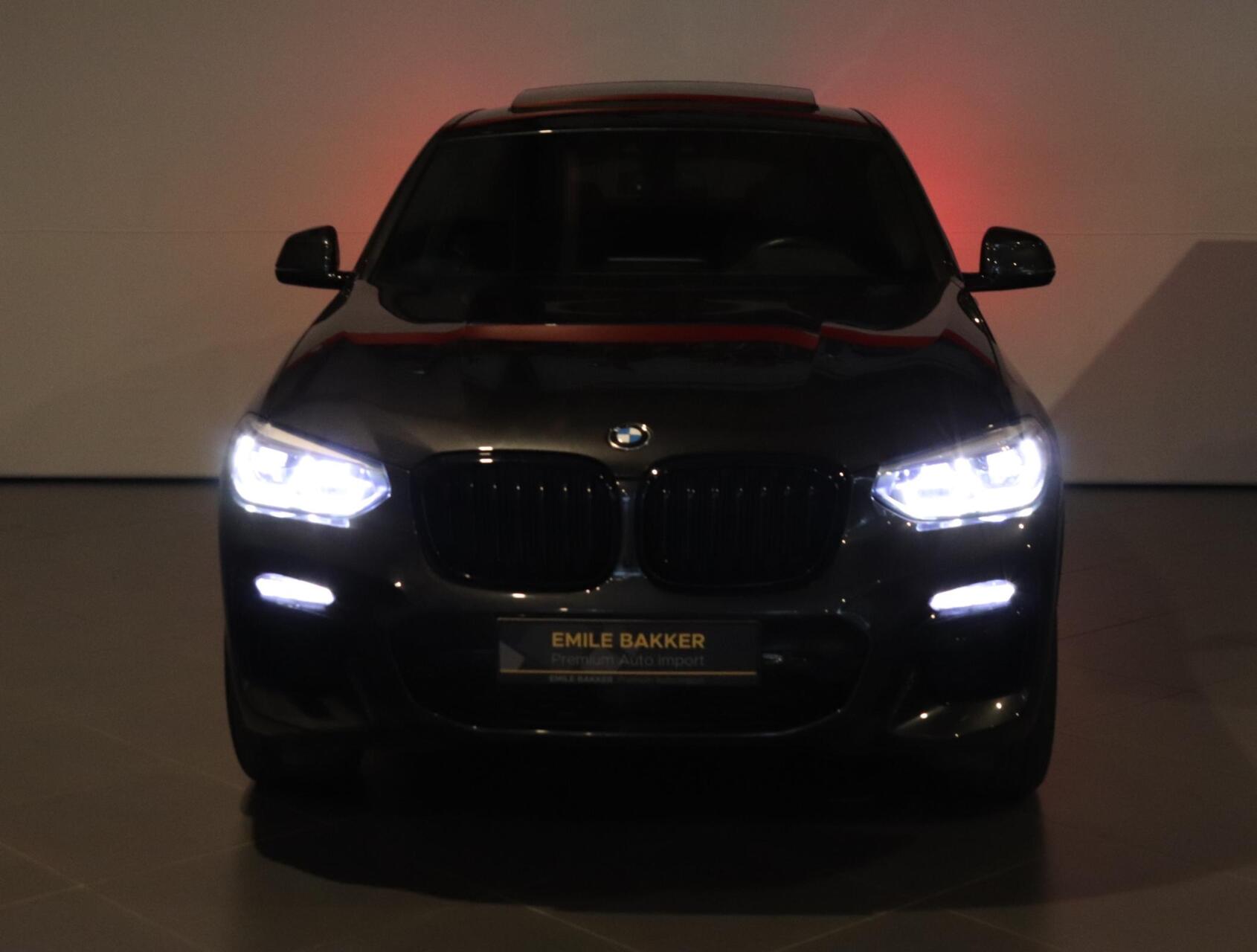 Foto van BMW X4
