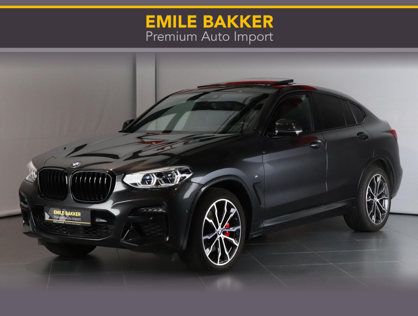 BMW X4 M40i High Executive 2021 - voorkant