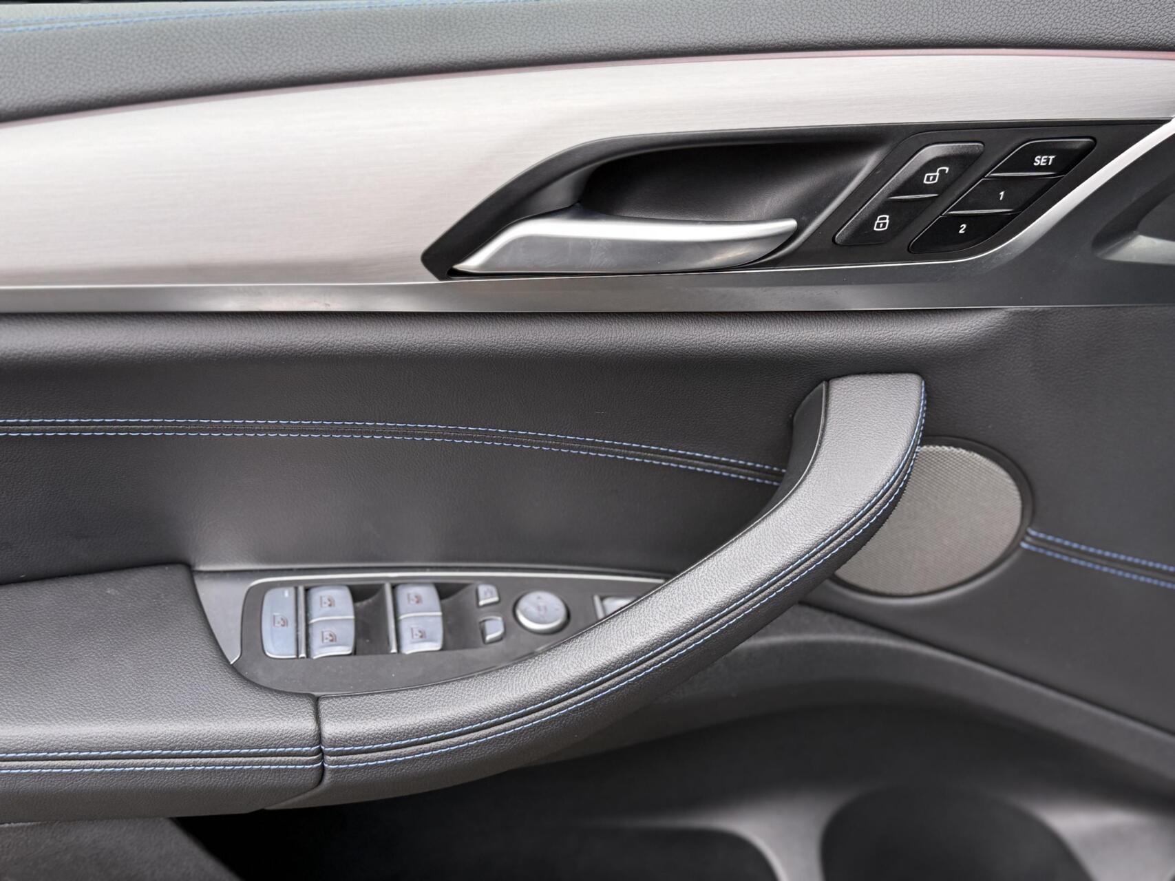Foto van BMW X4