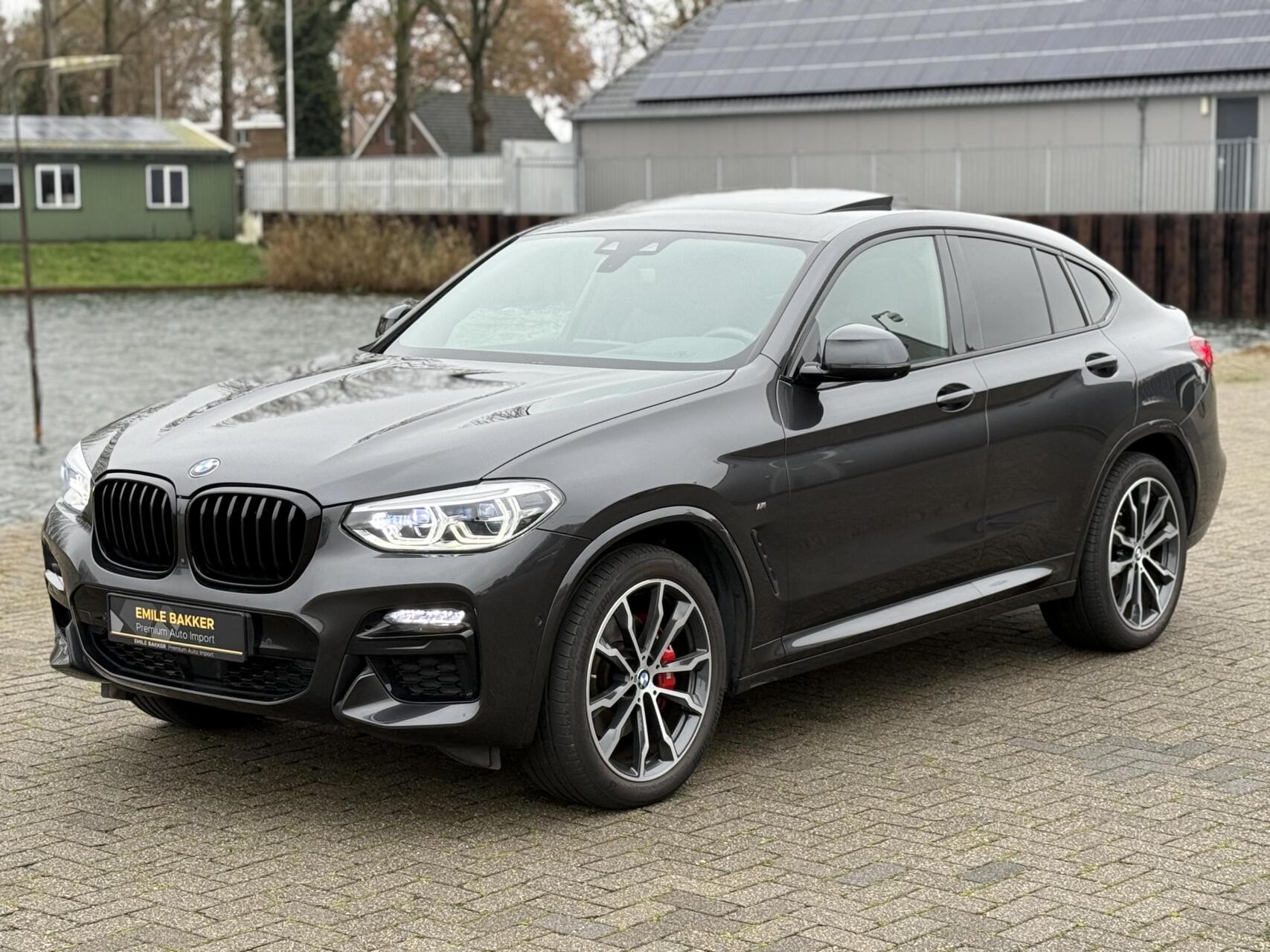 Foto van BMW X4
