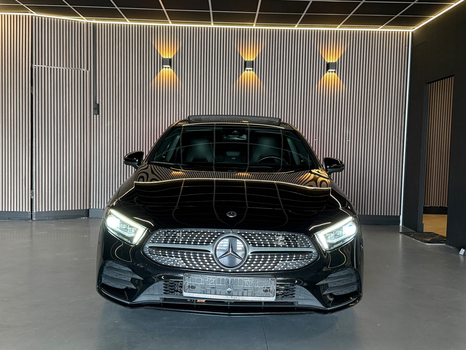 Foto van Mercedes-Benz A 200