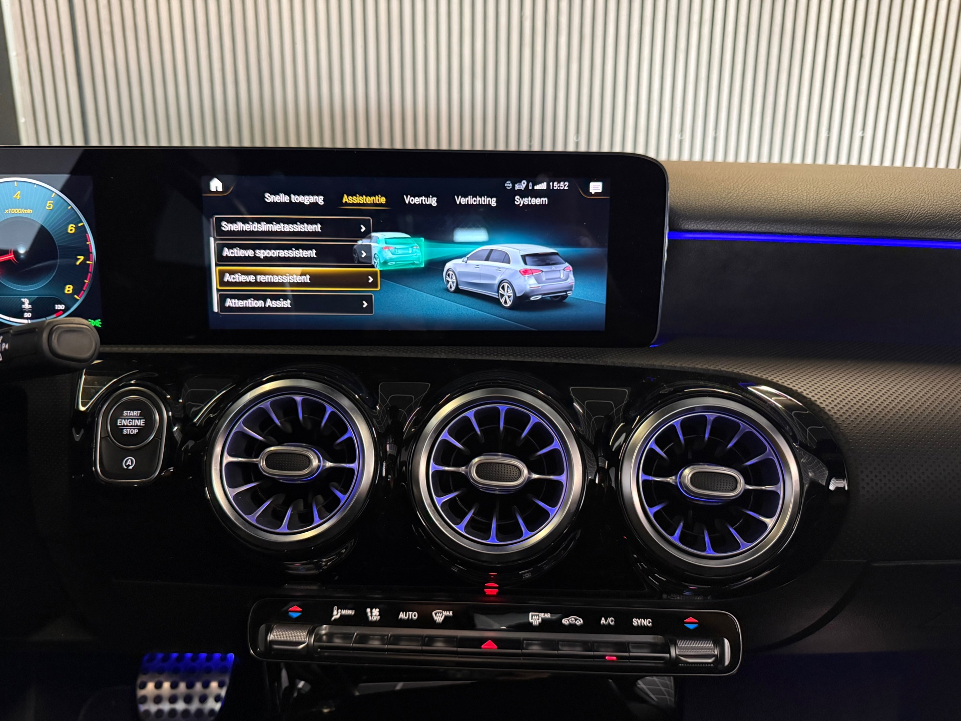Foto van Mercedes-Benz A 200
