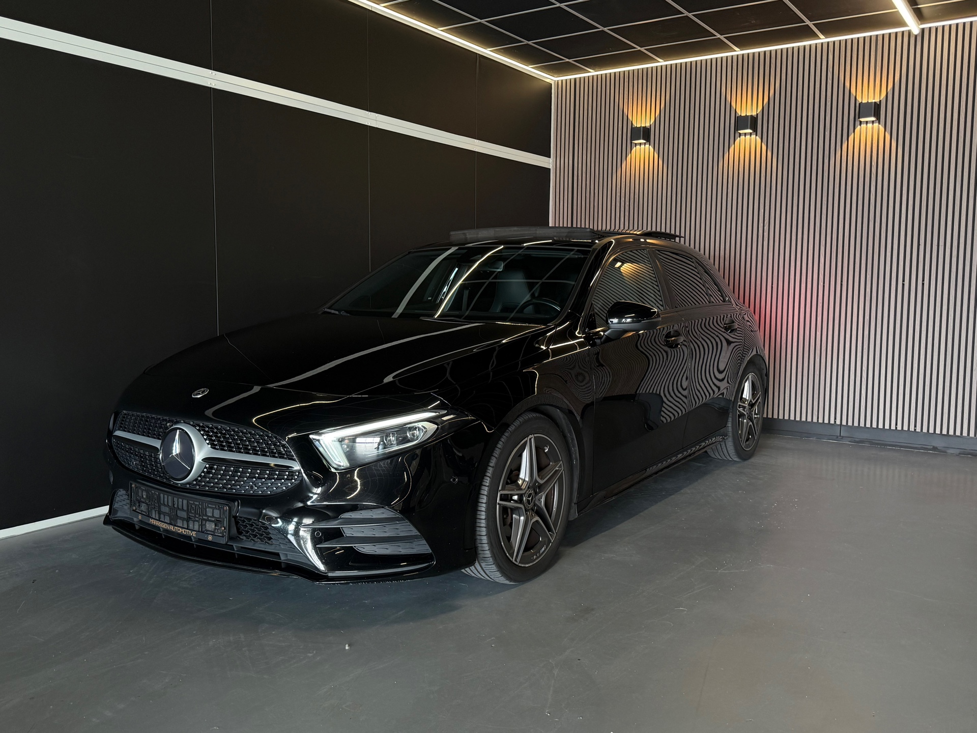 Foto van Mercedes-Benz A 200
