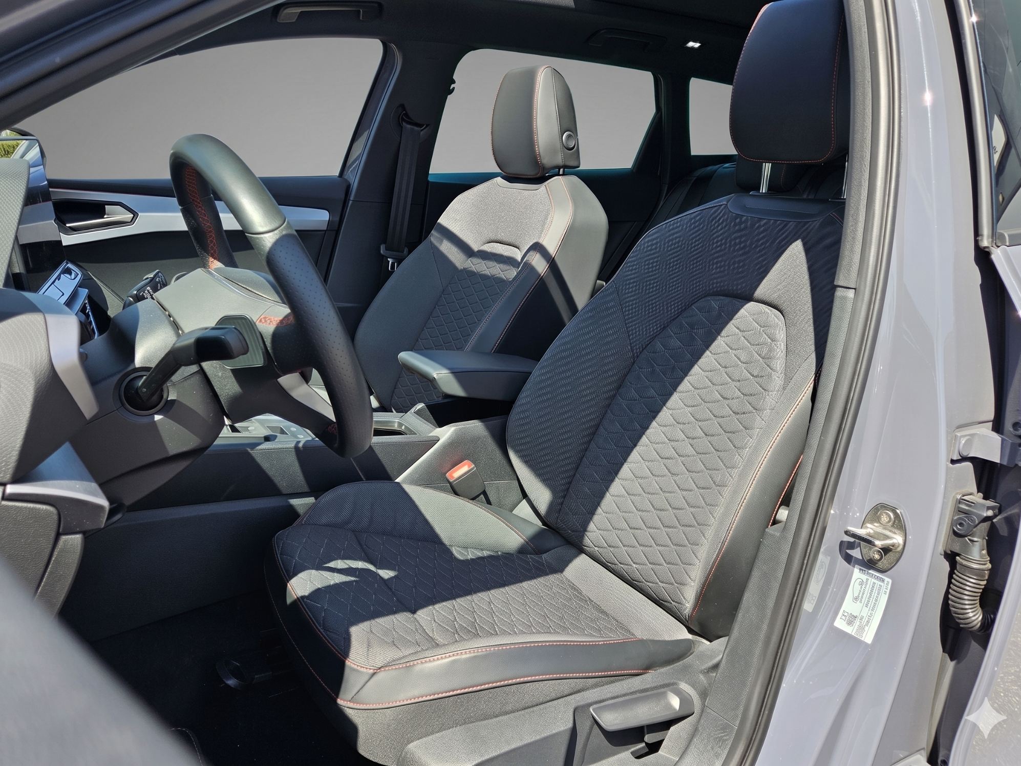Foto van Seat Seat Leon SP E-hybrid150