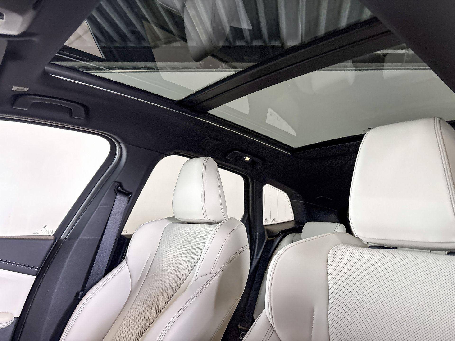 Foto van BMW 225e xDrive Active Tourer