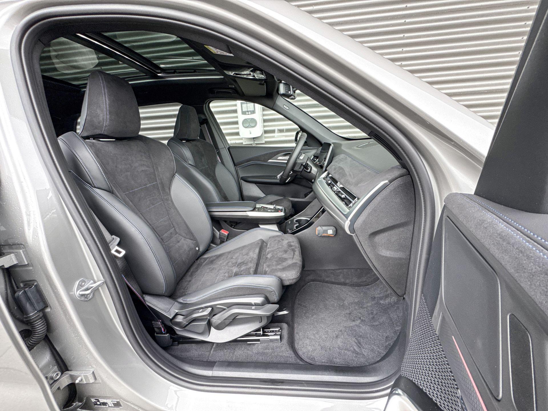 Foto van BMW Ix1 Edrive20