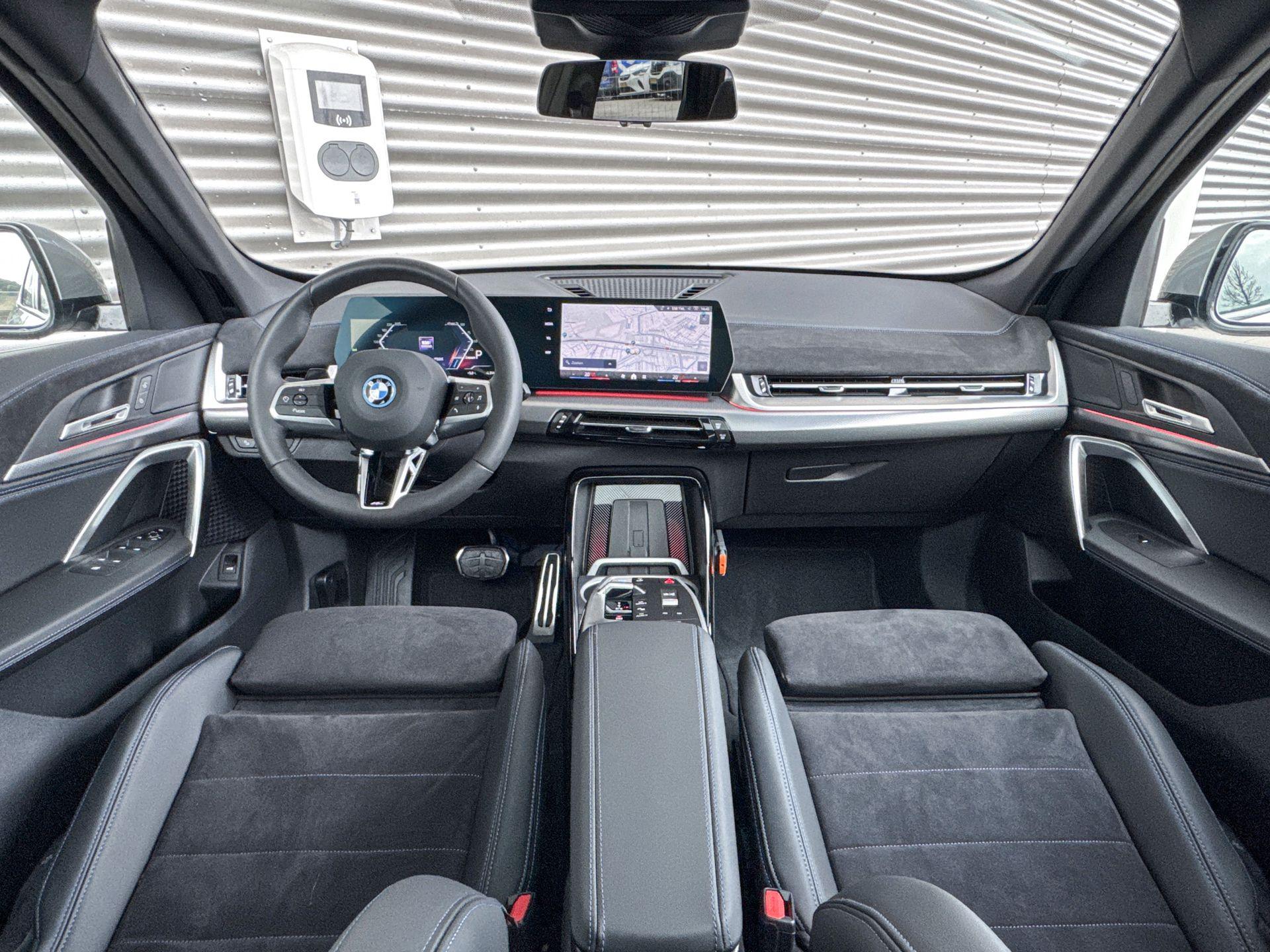 Foto van BMW Ix1 Edrive20