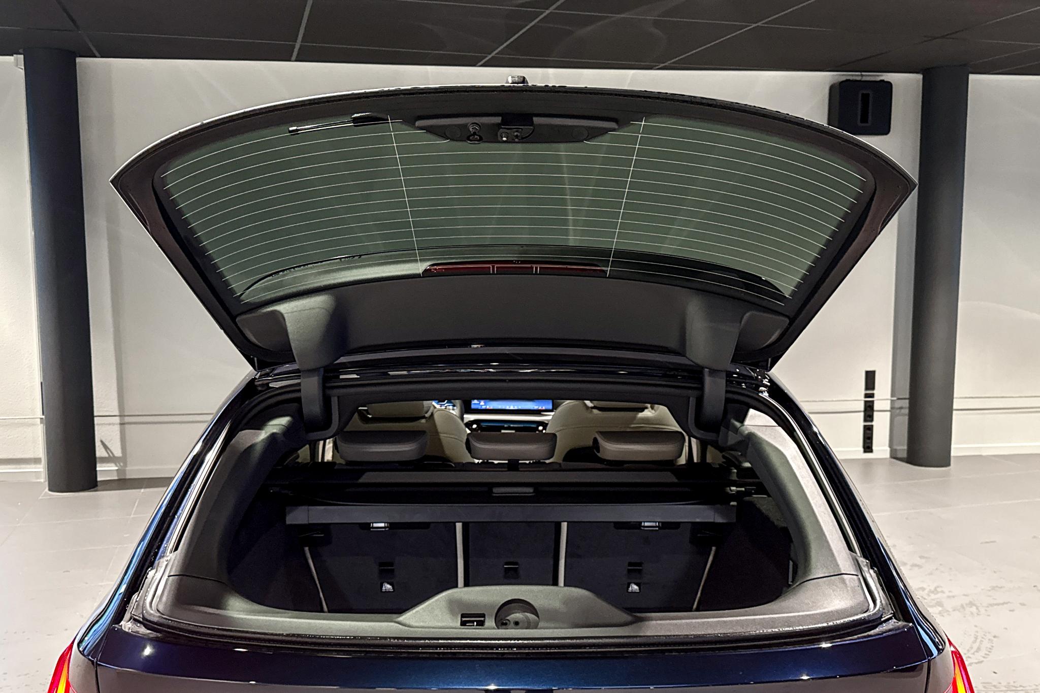Foto van BMW 330e