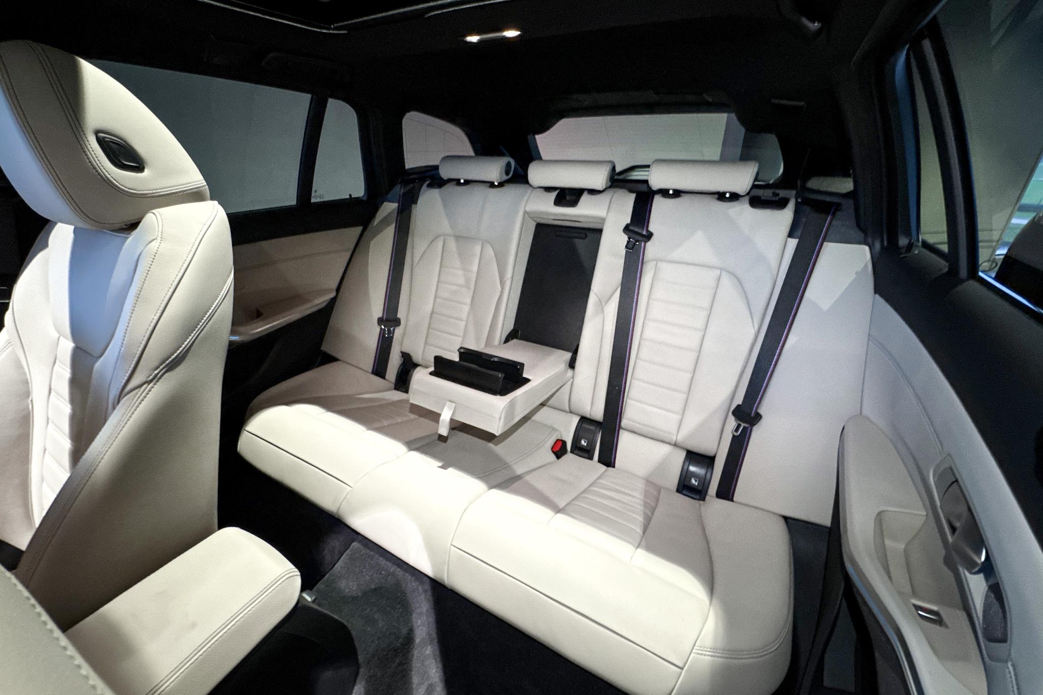 Foto van BMW 330e