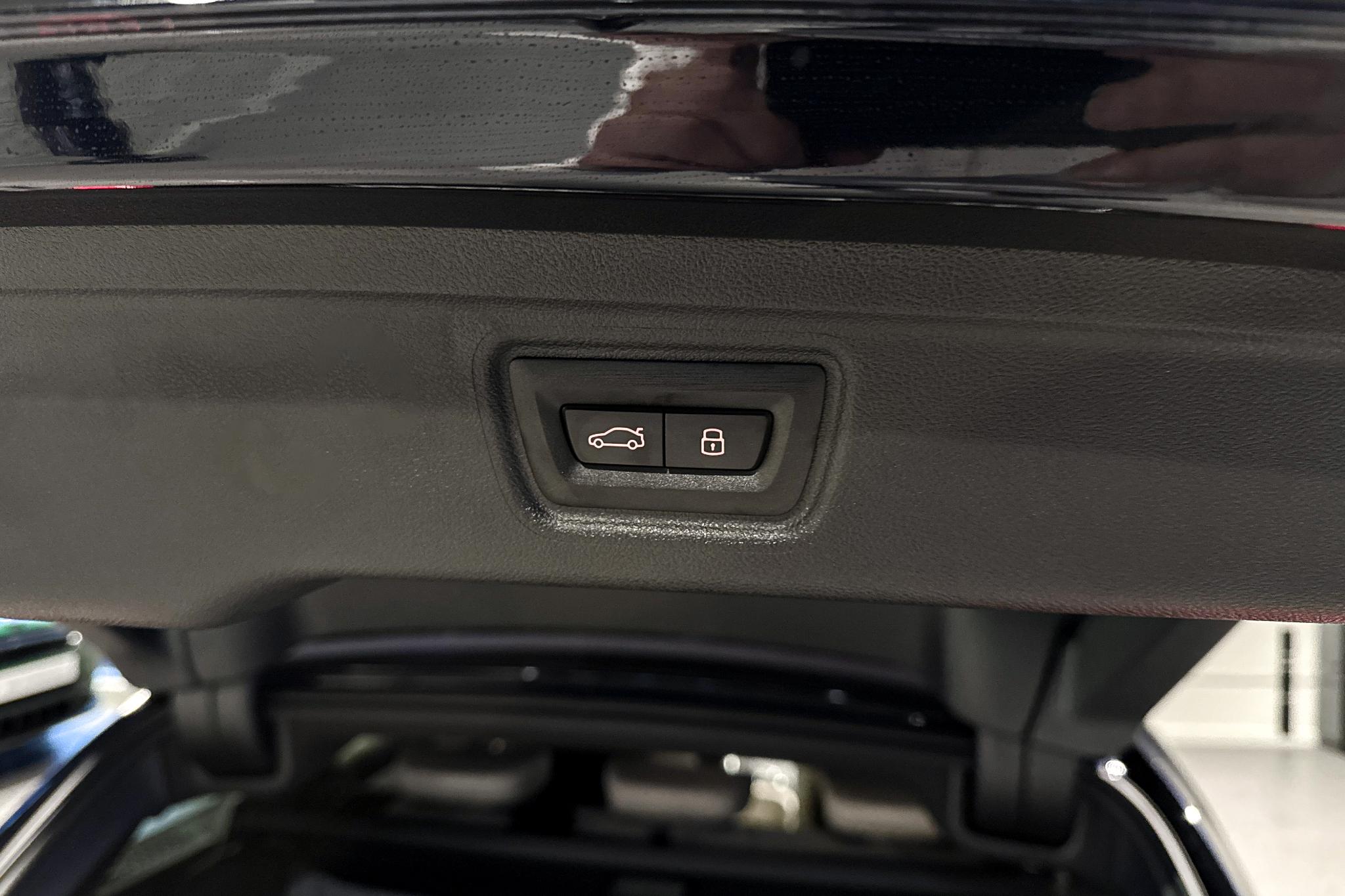 Foto van BMW 330e