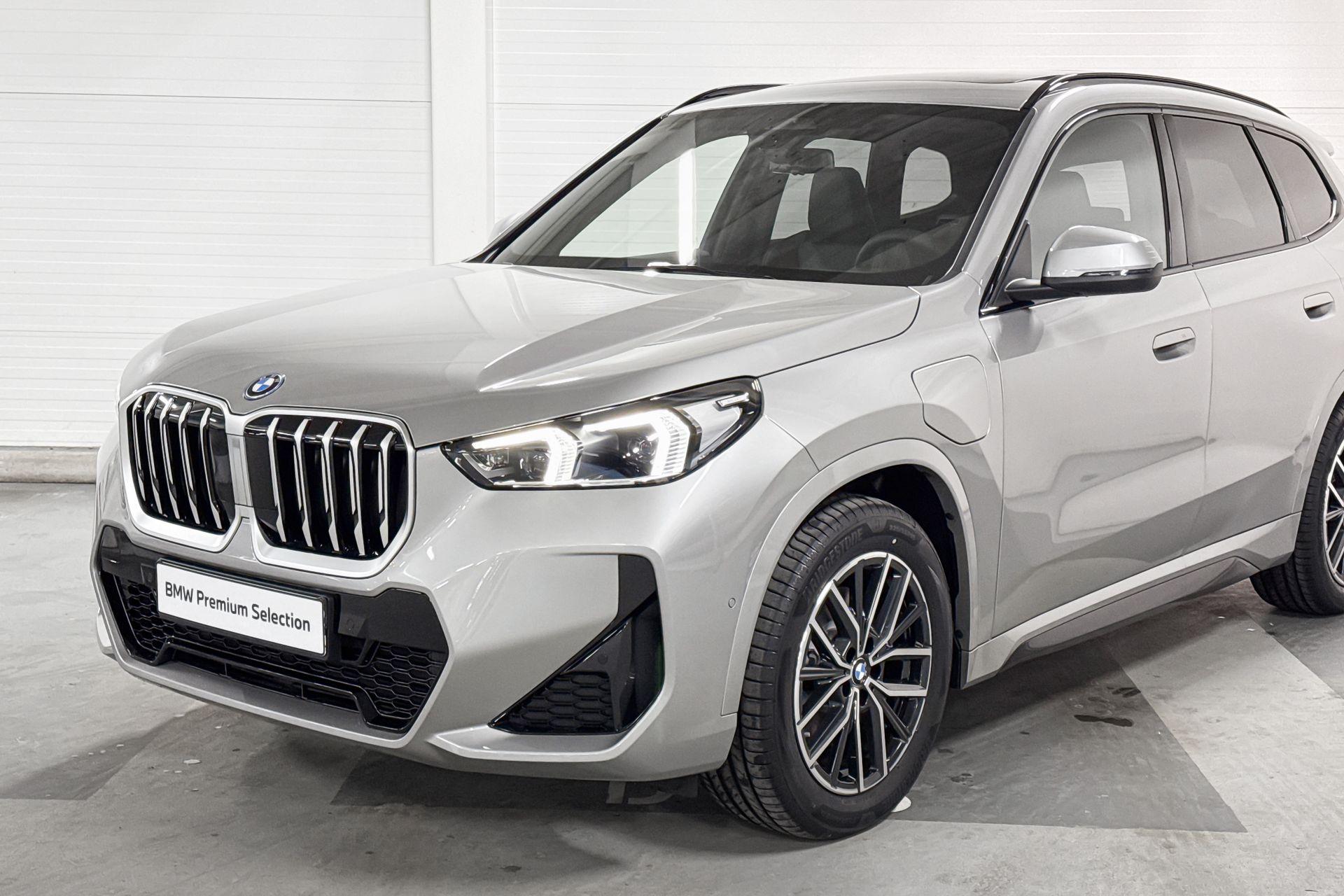 Foto van BMW X1 Xdrive25e