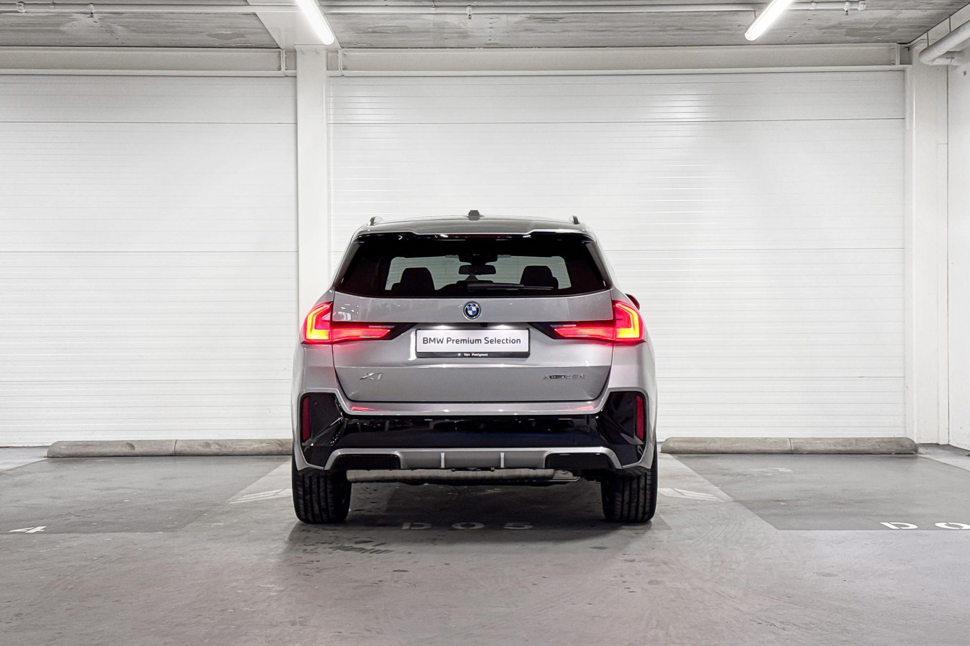 Foto van BMW X1 Xdrive25e