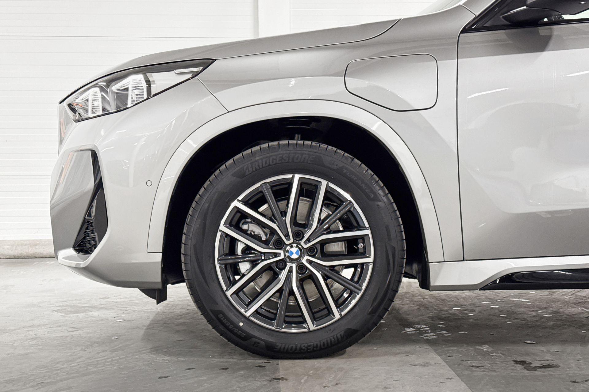 Foto van BMW X1 Xdrive25e