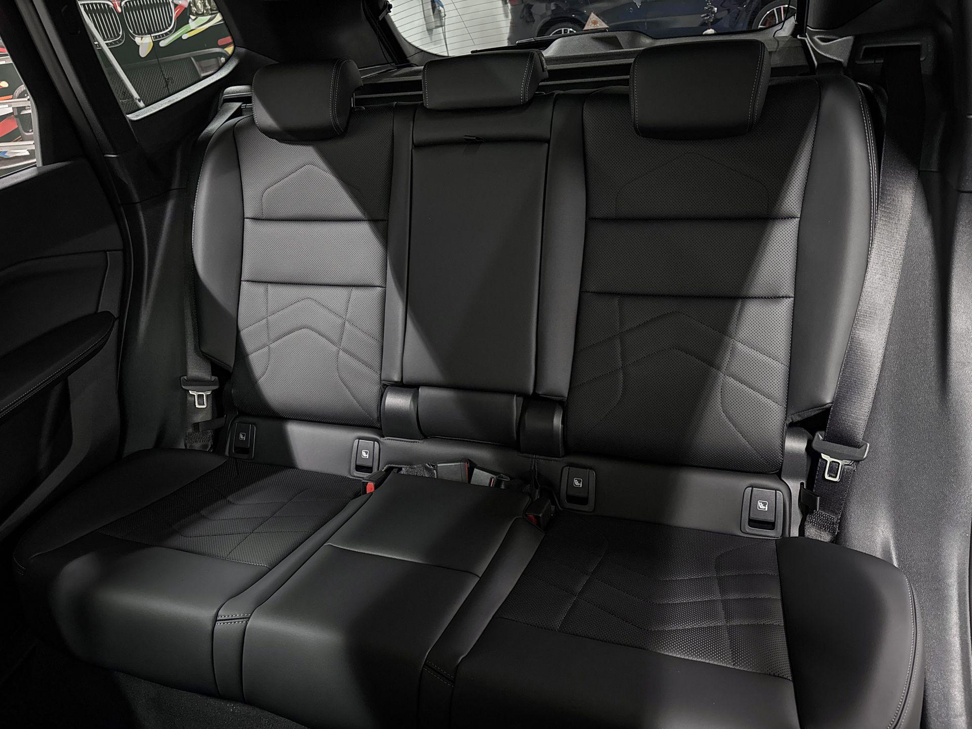 Foto van BMW X1 Xdrive25e