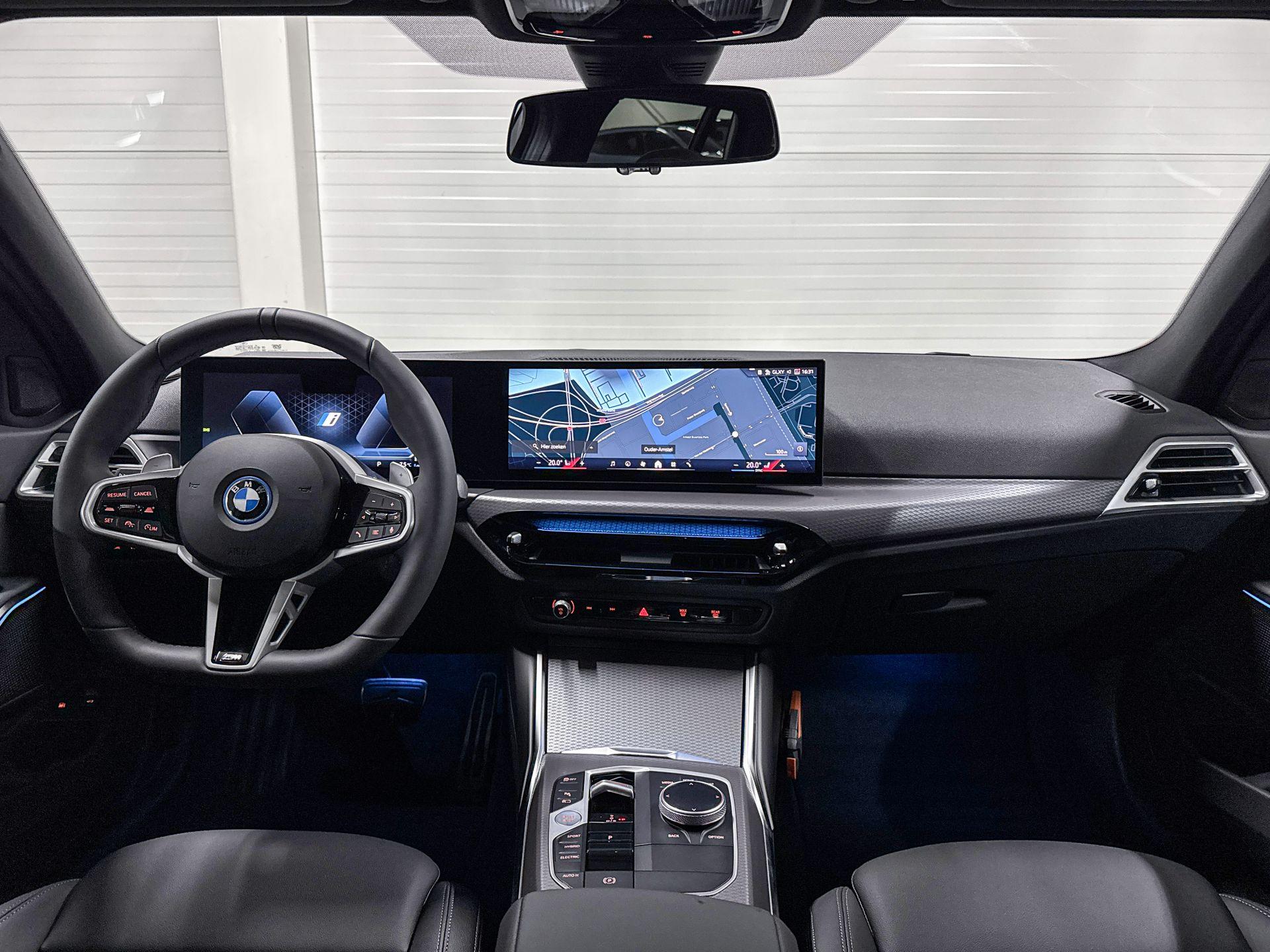 Foto van BMW 330e