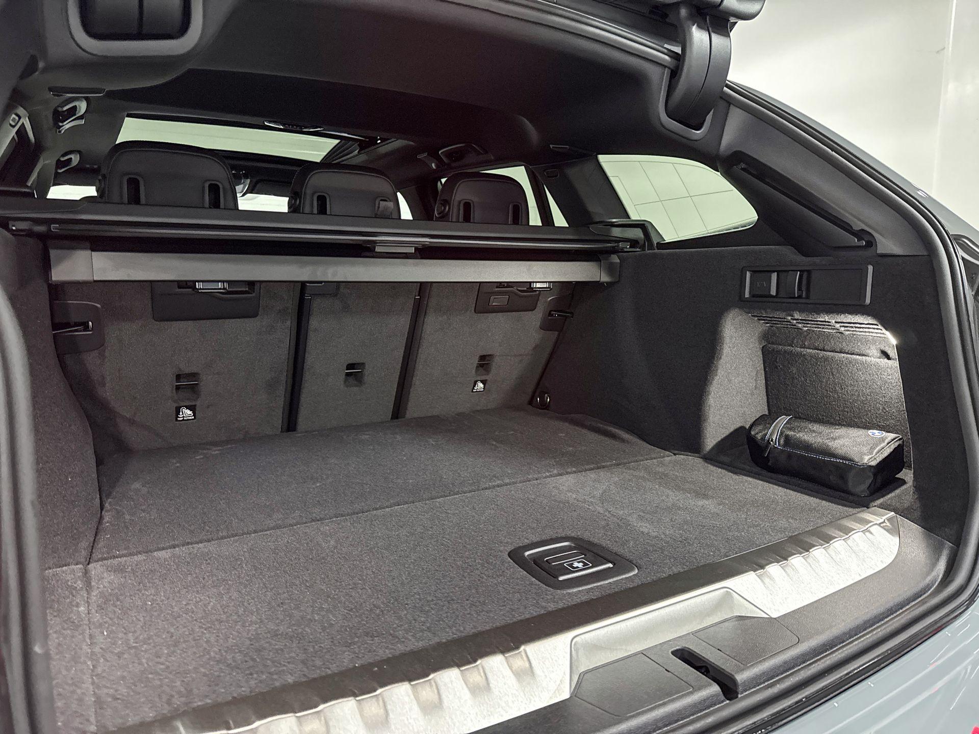 Foto van BMW 330e