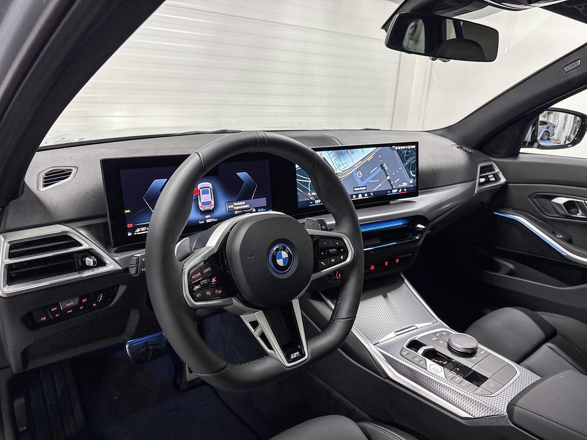 Foto van BMW 330e