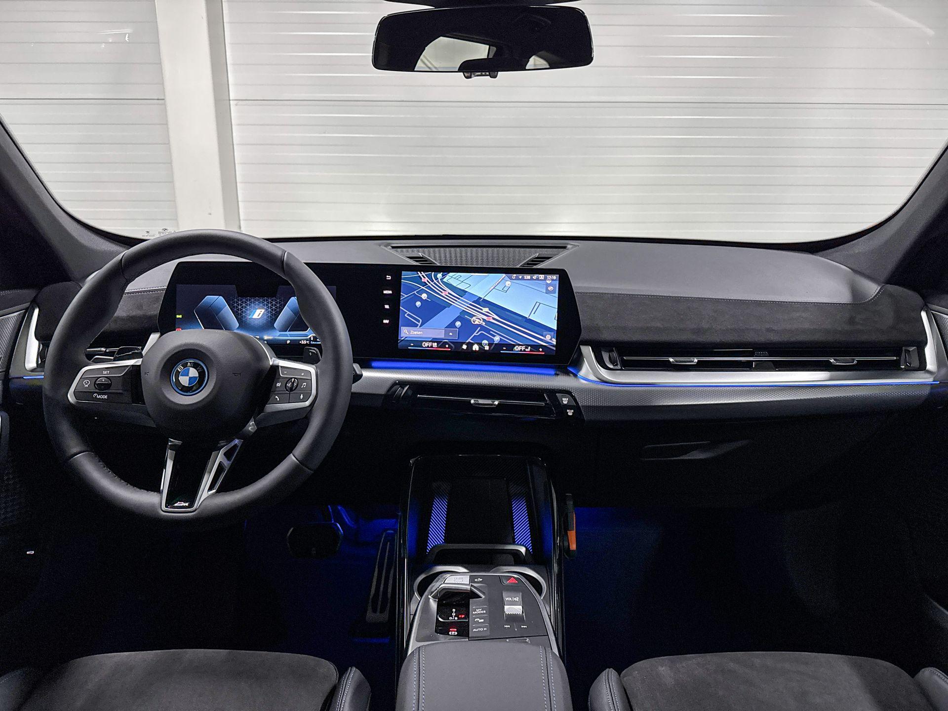 Foto van BMW X1 Xdrive25e