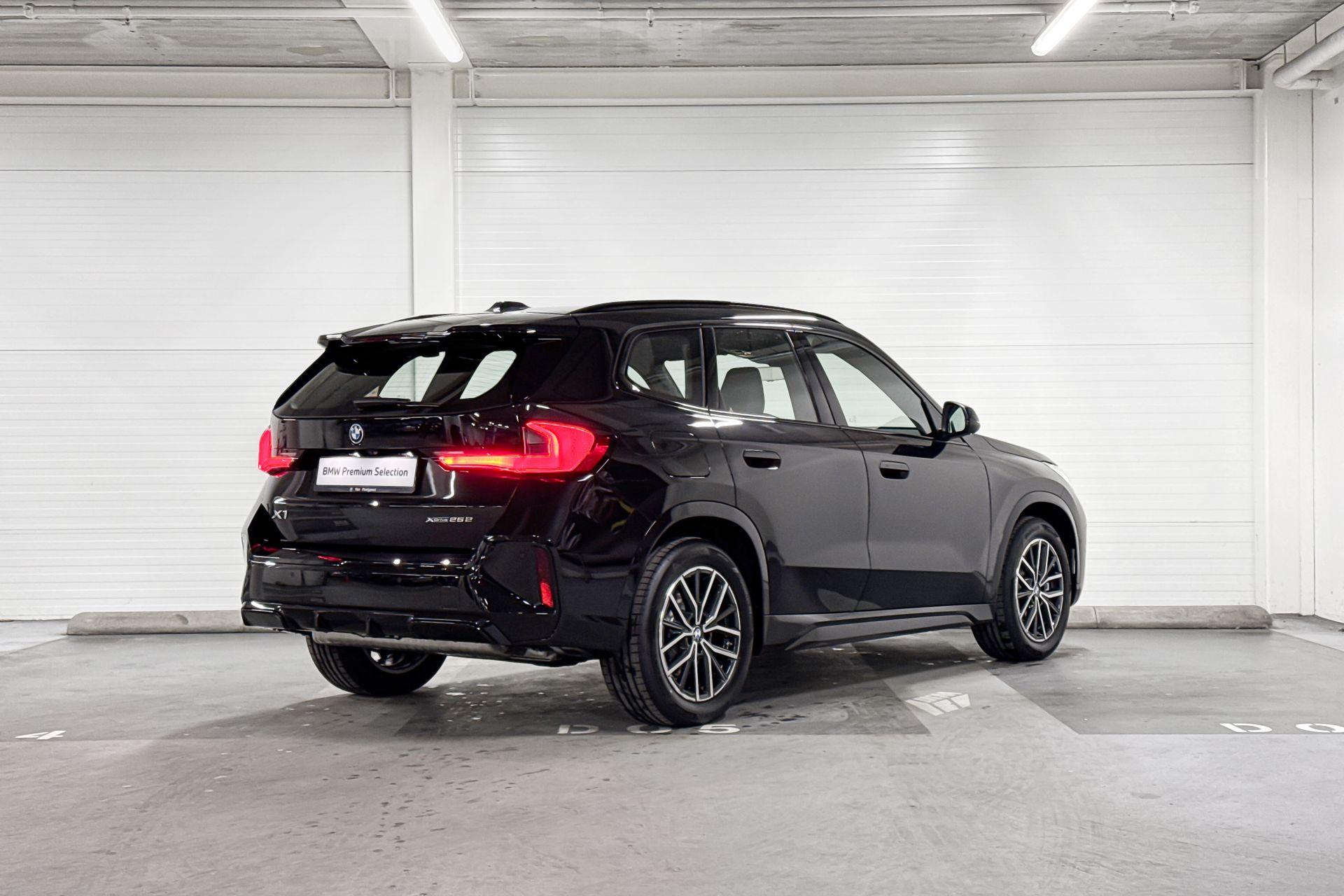 Foto van BMW X1 Xdrive25e