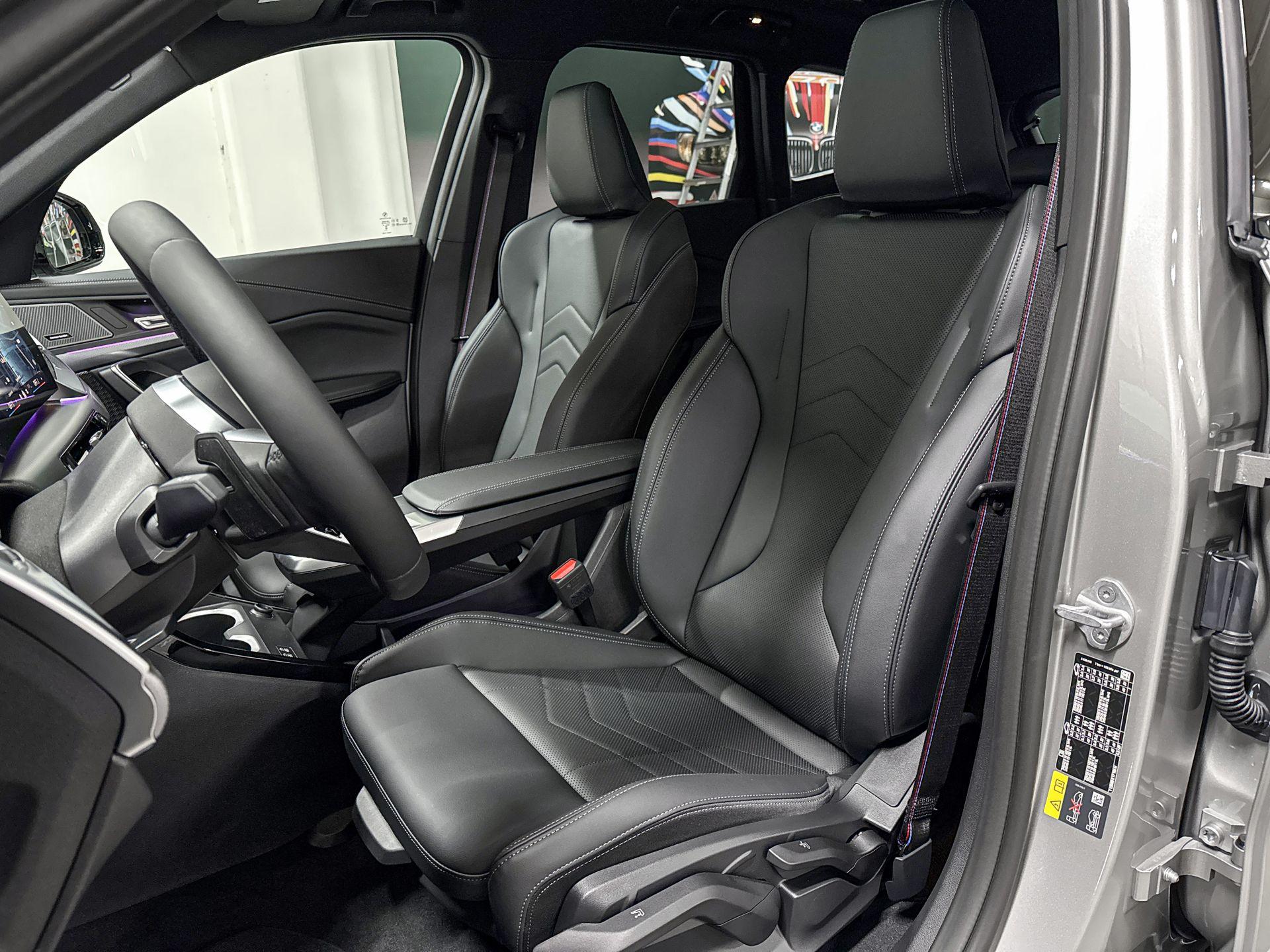 Foto van BMW X1 Xdrive25e