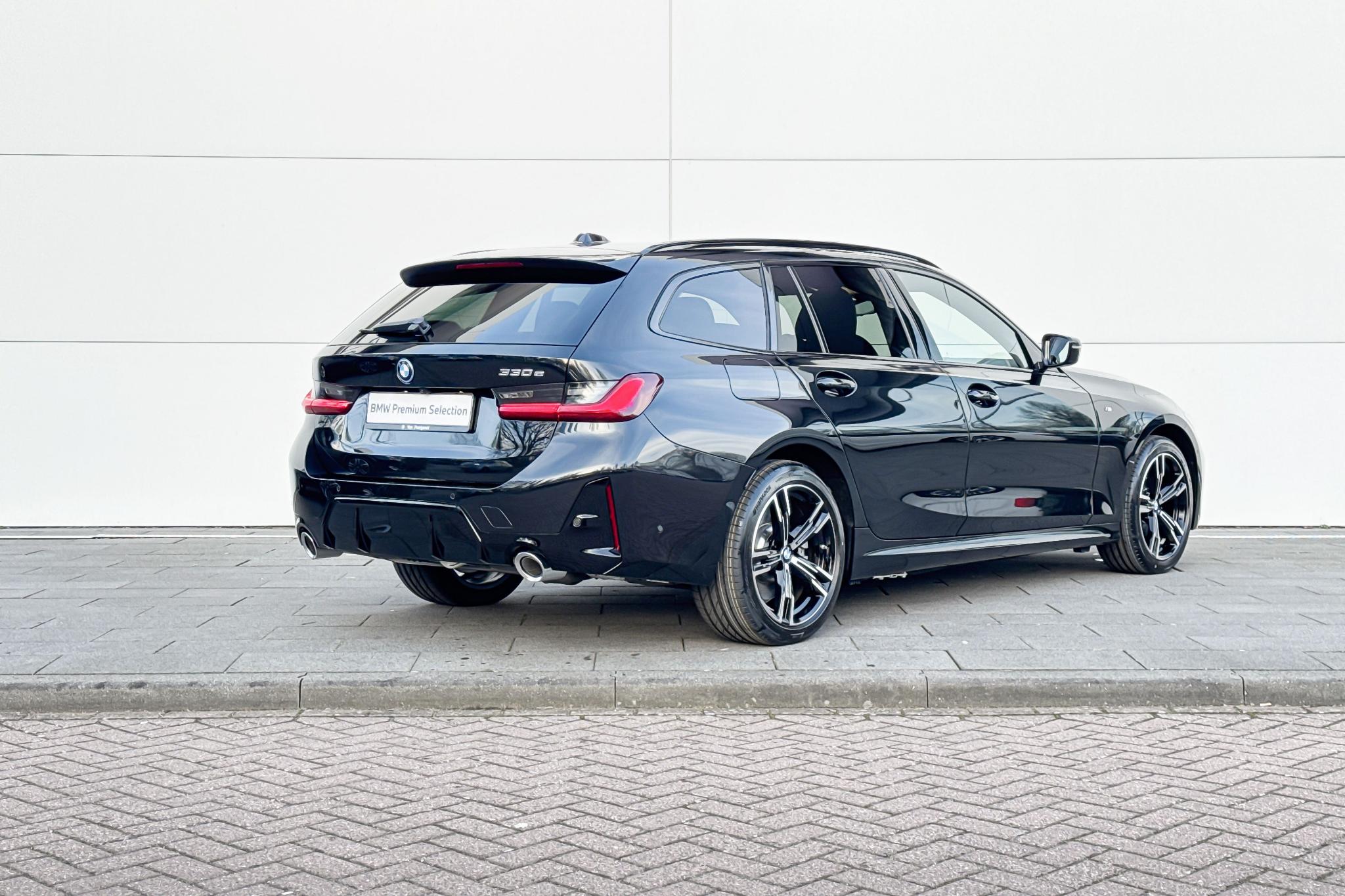 Foto van BMW 330e