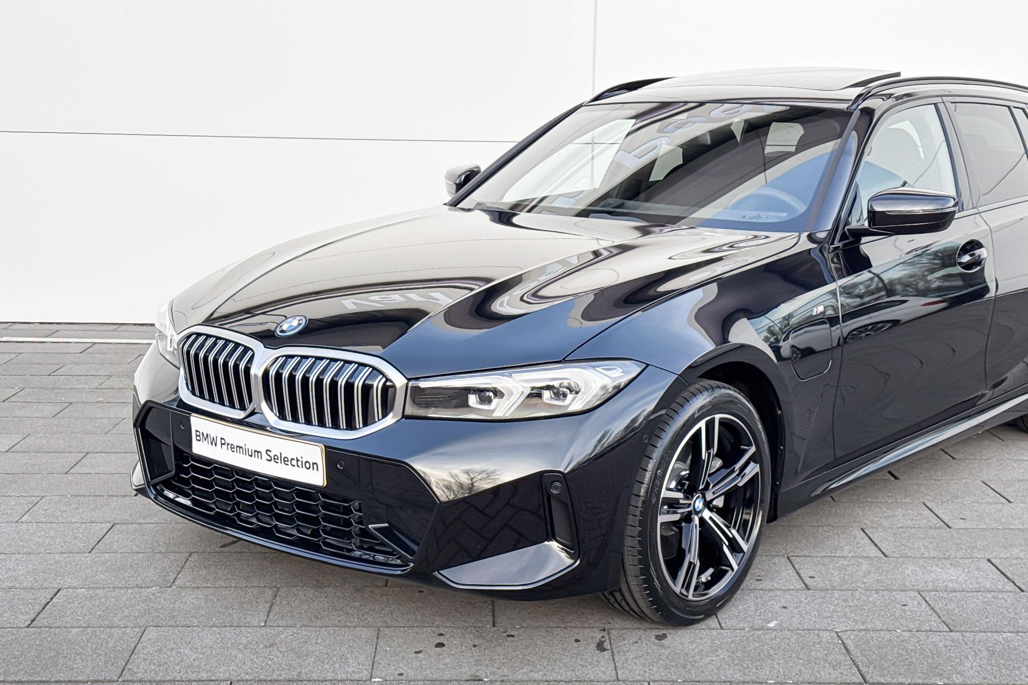 Foto van BMW 330e