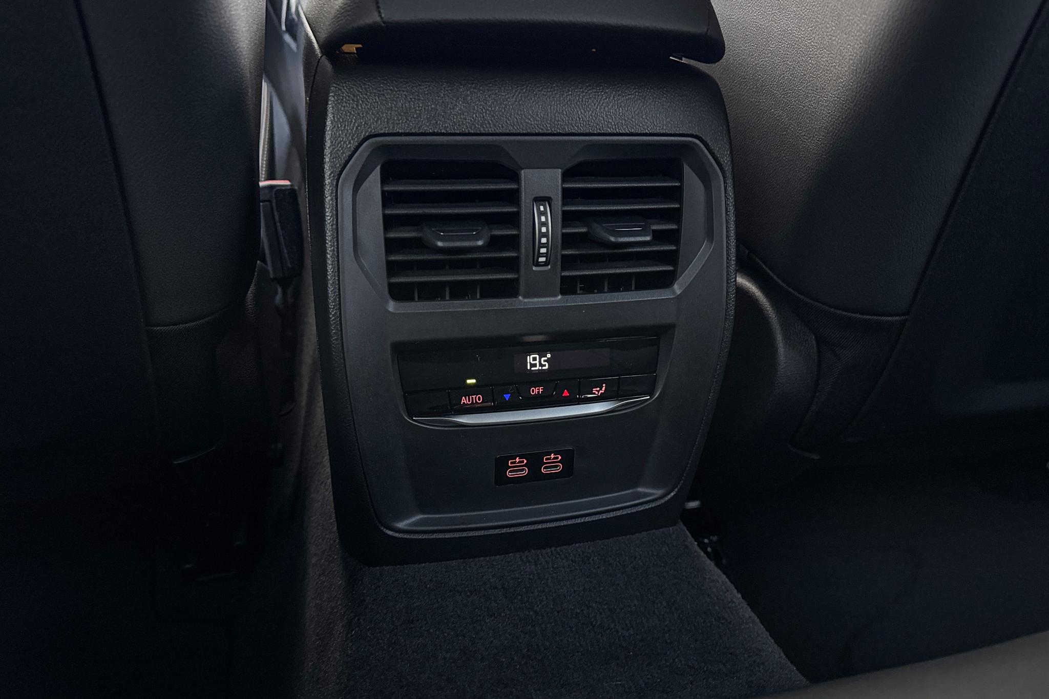 Foto van BMW 330e