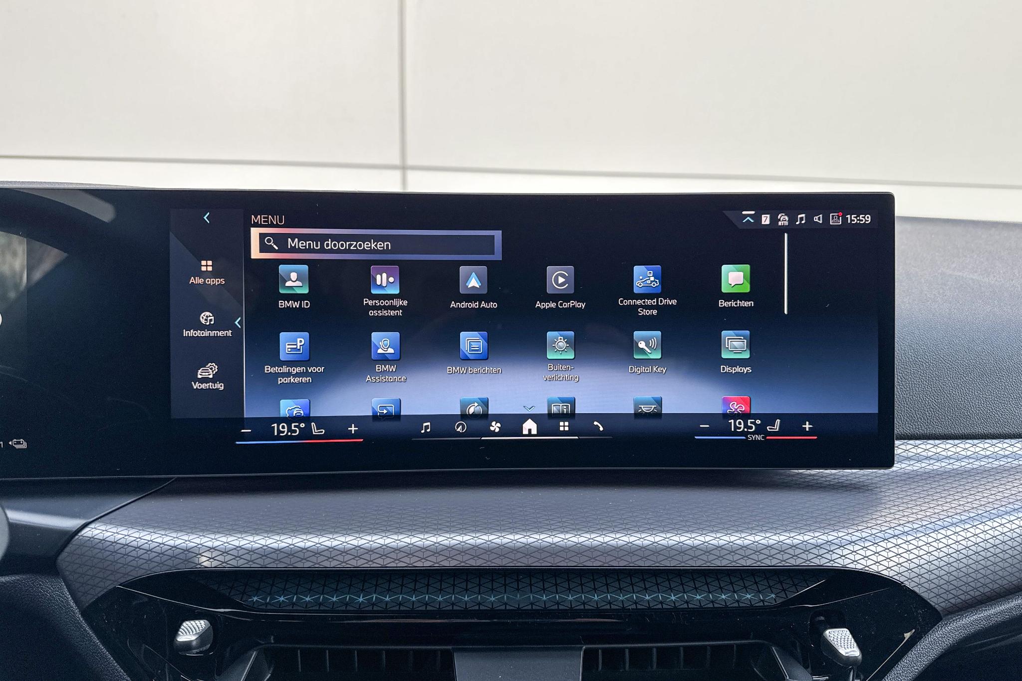 Foto van BMW 330e