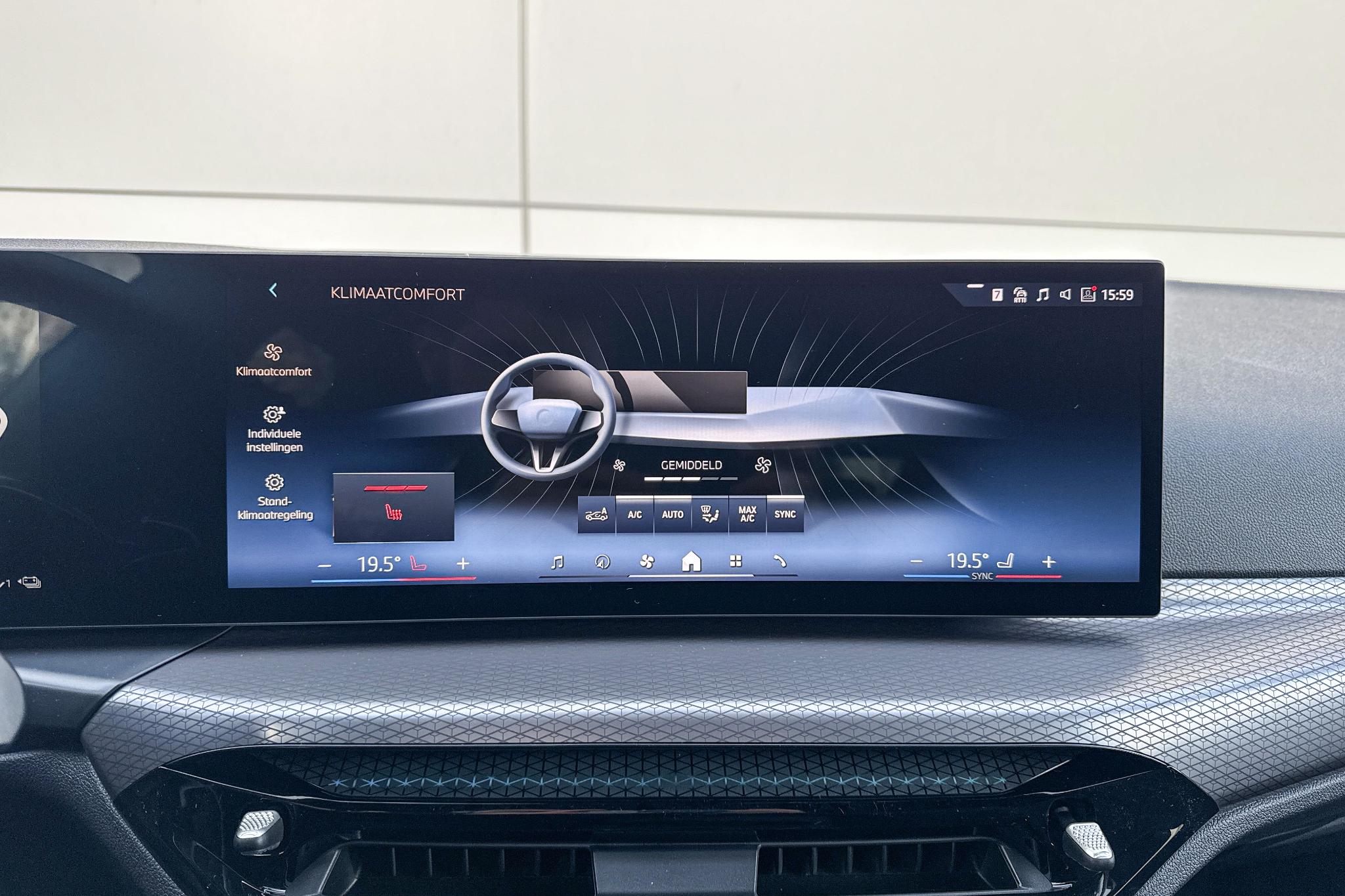 Foto van BMW 330e