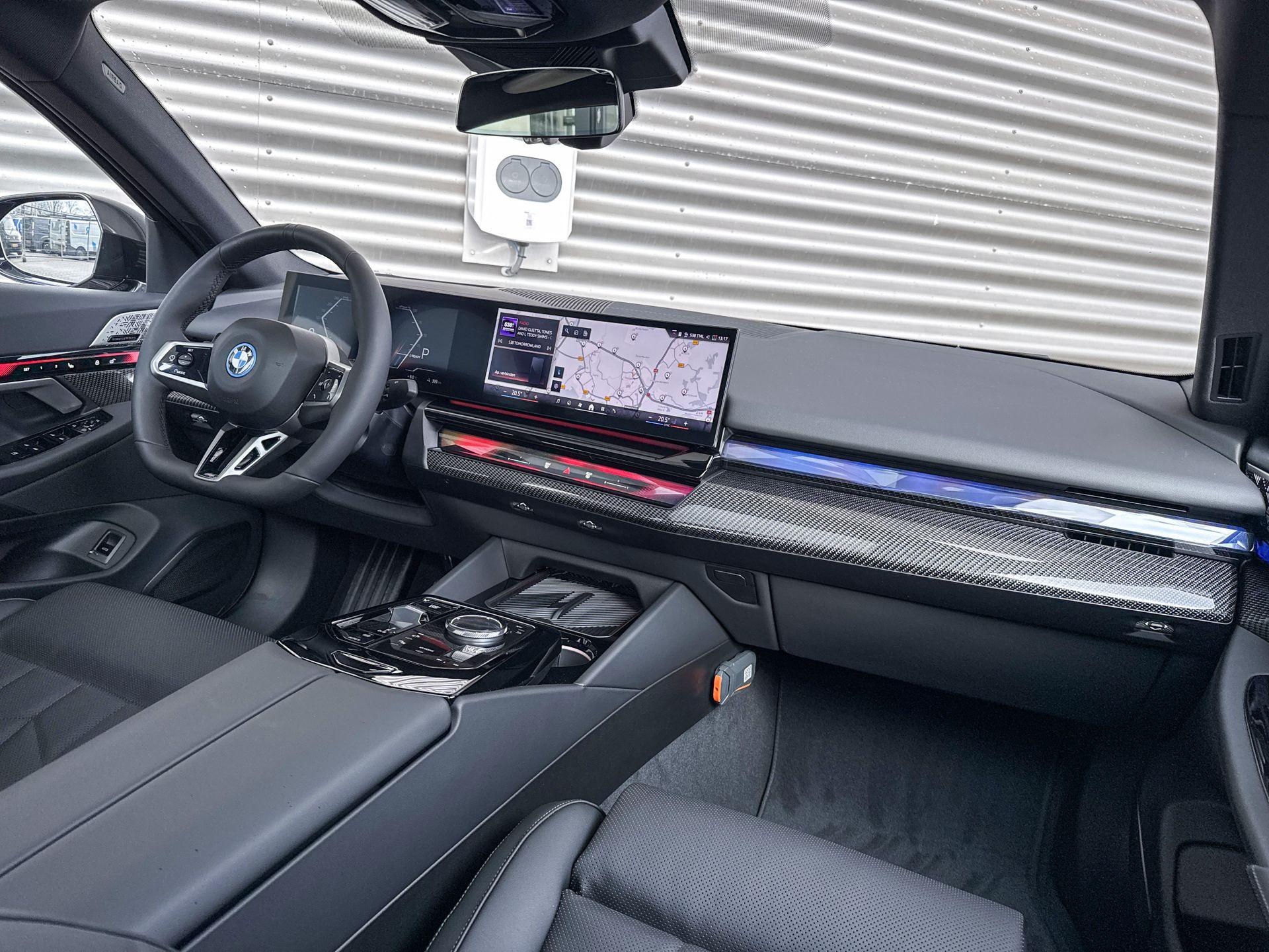 Foto van BMW I5 Edrive40