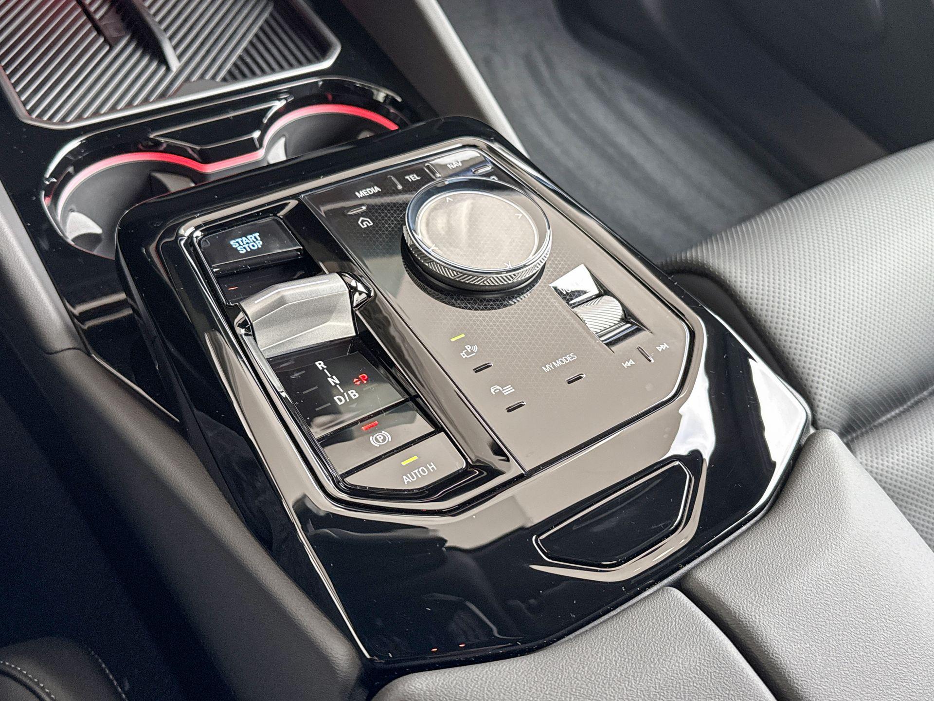 Foto van BMW I5 Edrive40
