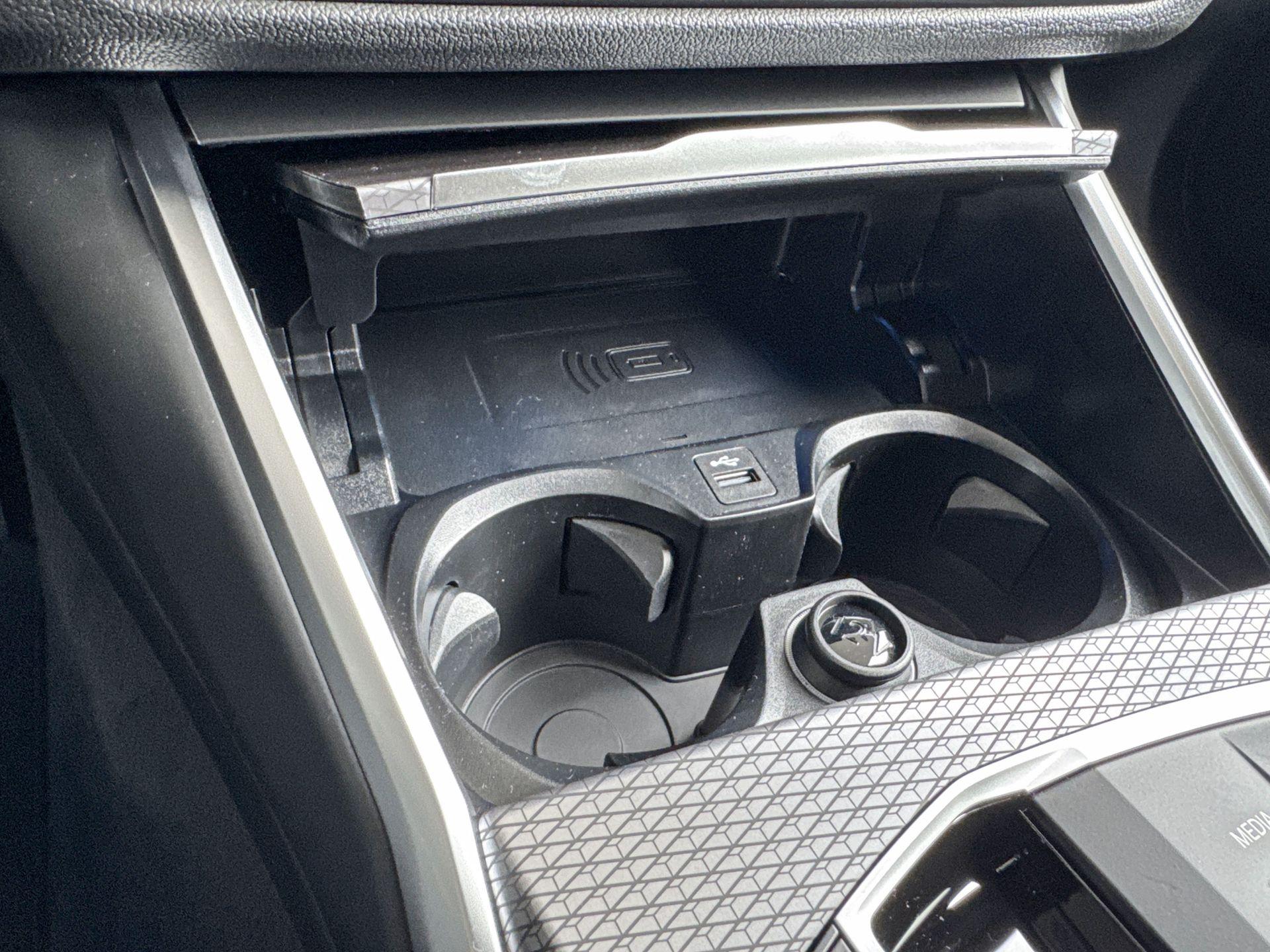 Foto van BMW 330e