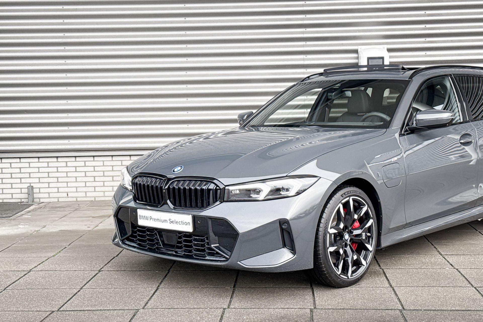 Foto van BMW 330e
